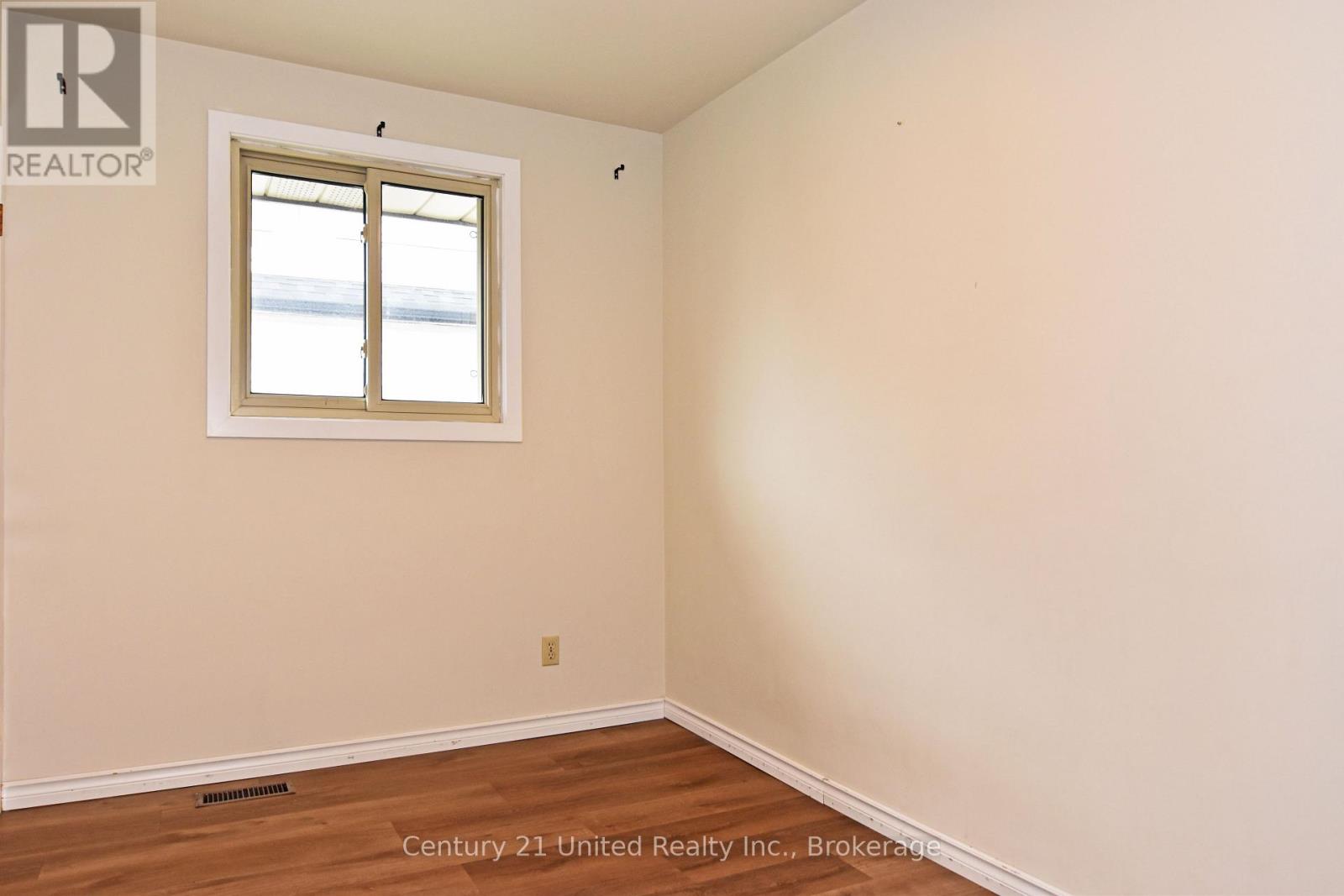 397 Edison Avenue, Peterborough (Otonabee Ward 1), Ontario  K9J 4G4 - Photo 15 - X13534144