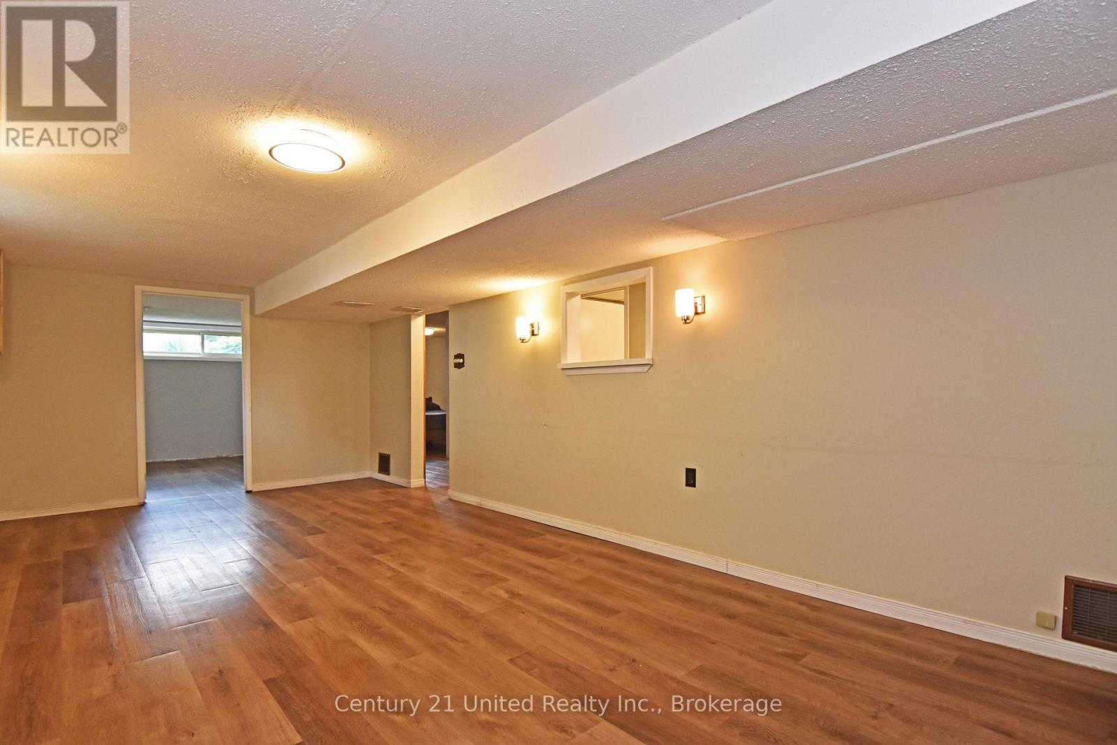 397 Edison Avenue, Peterborough (Otonabee Ward 1), Ontario  K9J 4G4 - Photo 18 - X13534144