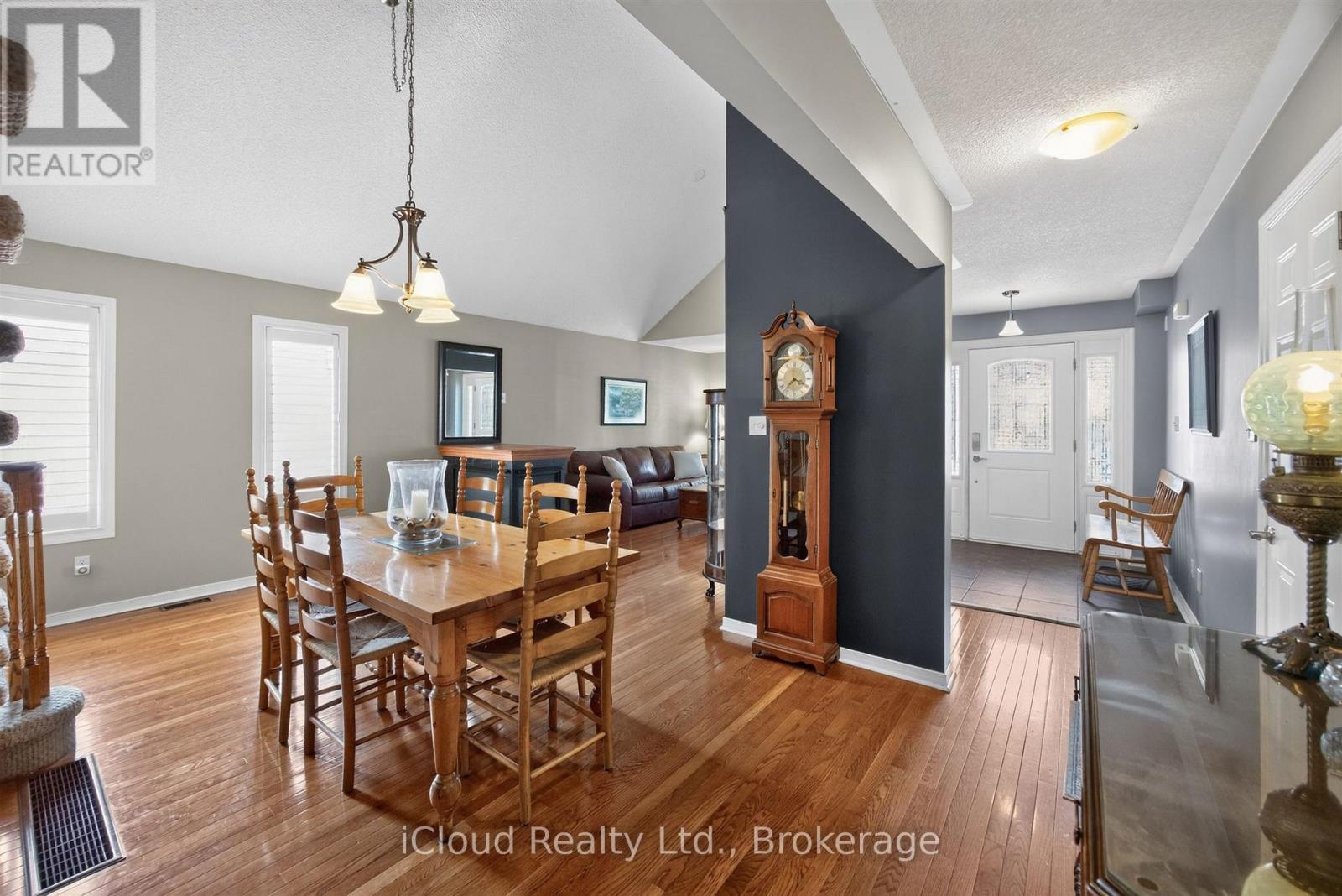 39 Milligan Street, Clarington (Newcastle), Ontario  L1B 1R6 - Photo 10 - E13534964