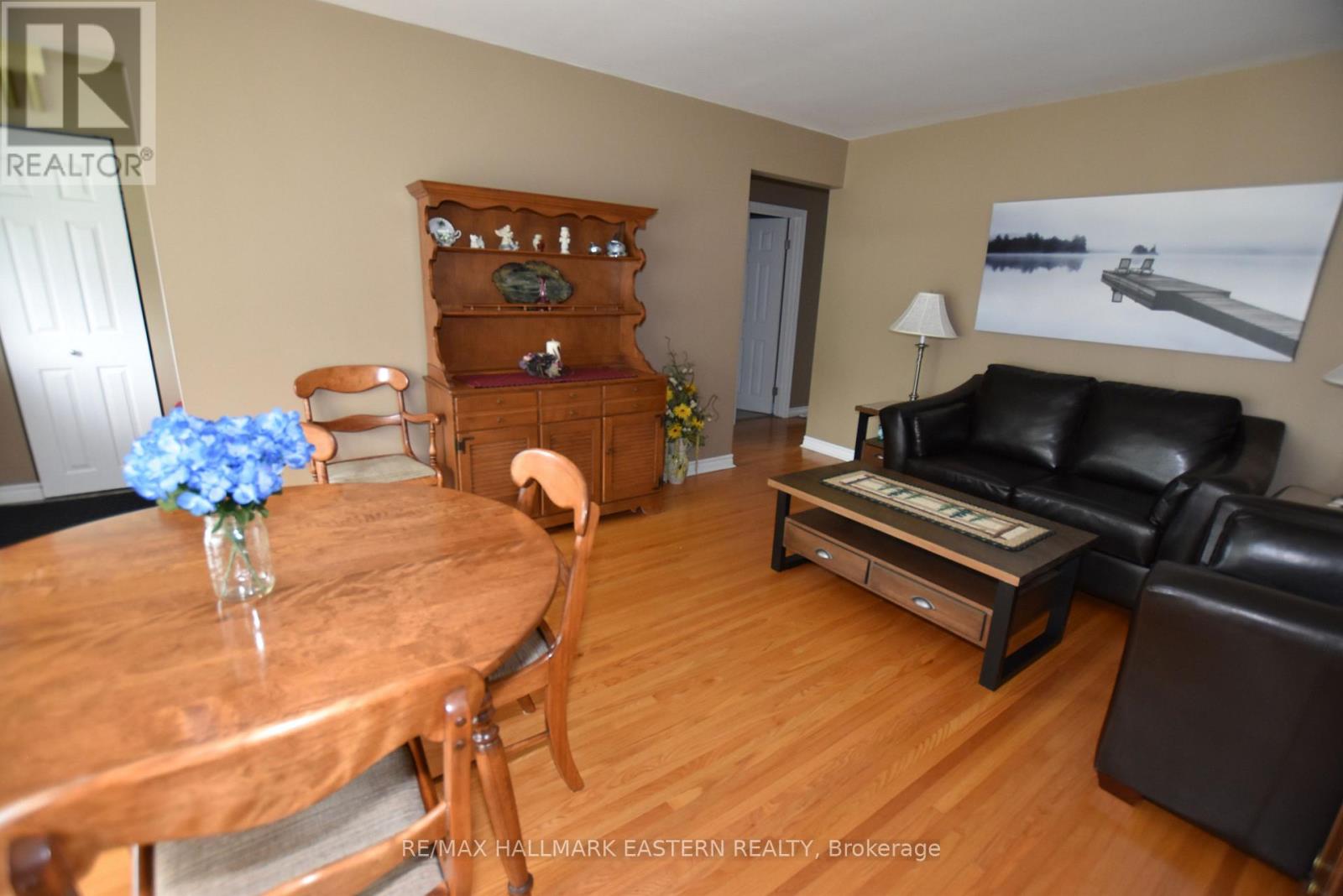 1197 Trentway Vista, Peterborough (Northcrest Ward 5), Ontario  K9H 6N7 - Photo 11 - X13536714