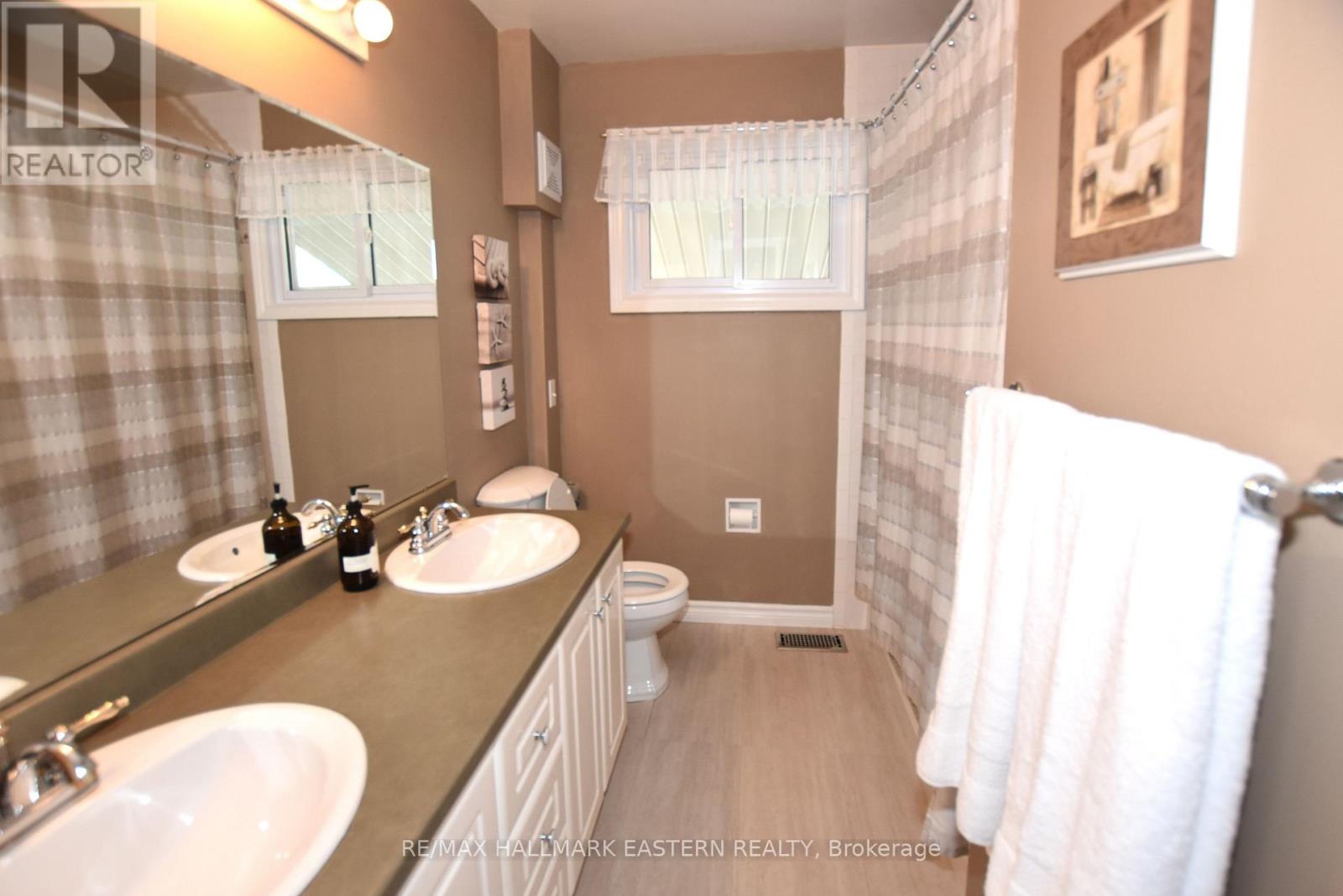 1197 Trentway Vista, Peterborough (Northcrest Ward 5), Ontario  K9H 6N7 - Photo 15 - X13536714