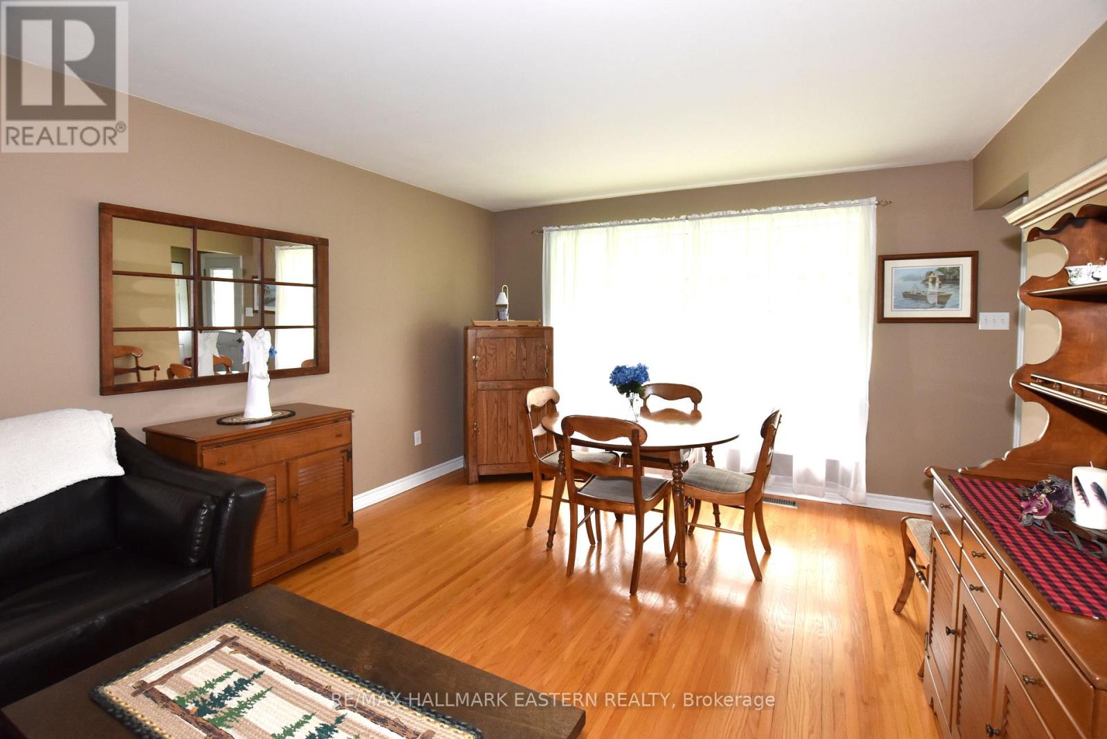 1197 Trentway Vista, Peterborough (Northcrest Ward 5), Ontario  K9H 6N7 - Photo 9 - X13536714