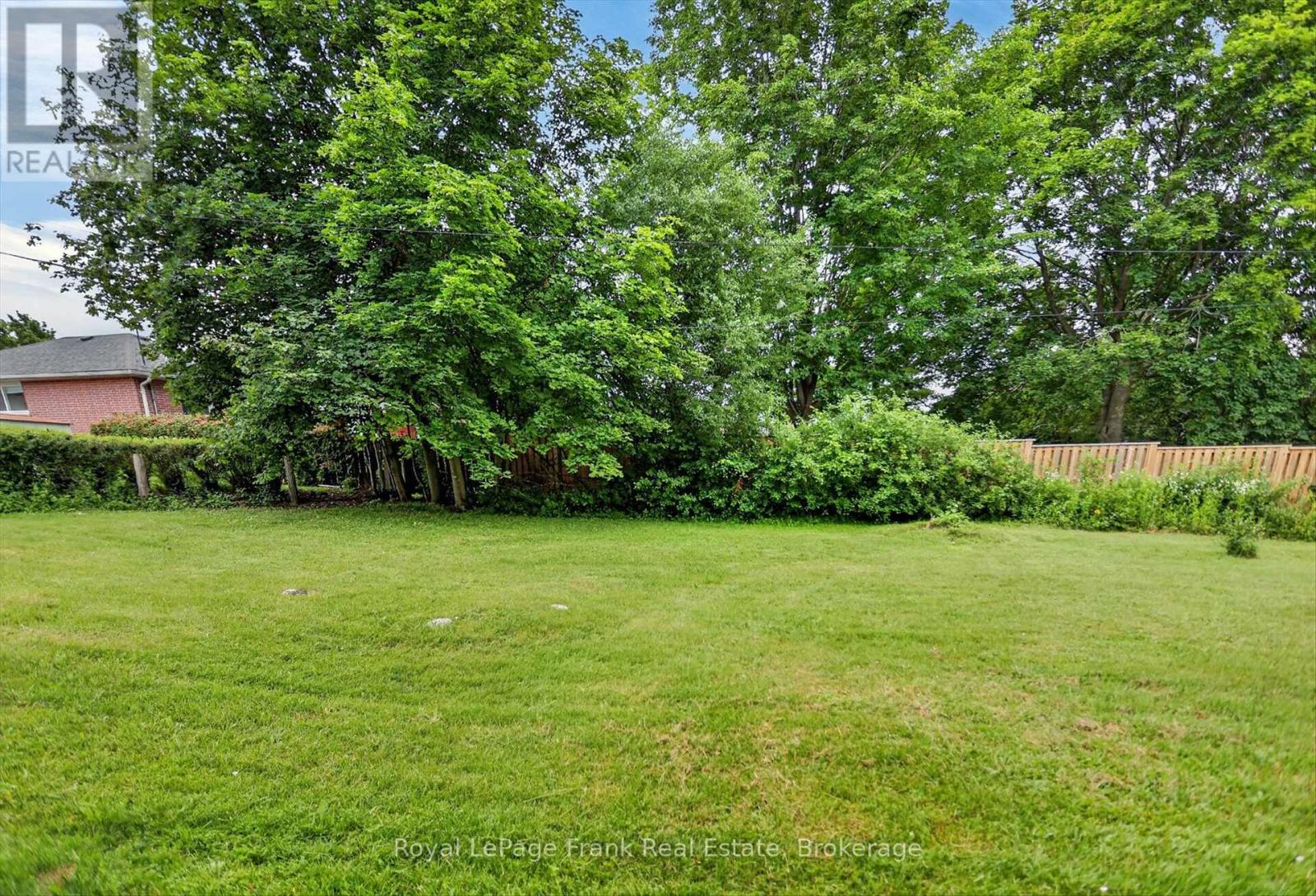 958 St Pauls Street, Peterborough (Northcrest Ward 5), Ontario  K9H 6J6 - Photo 40 - X13536878