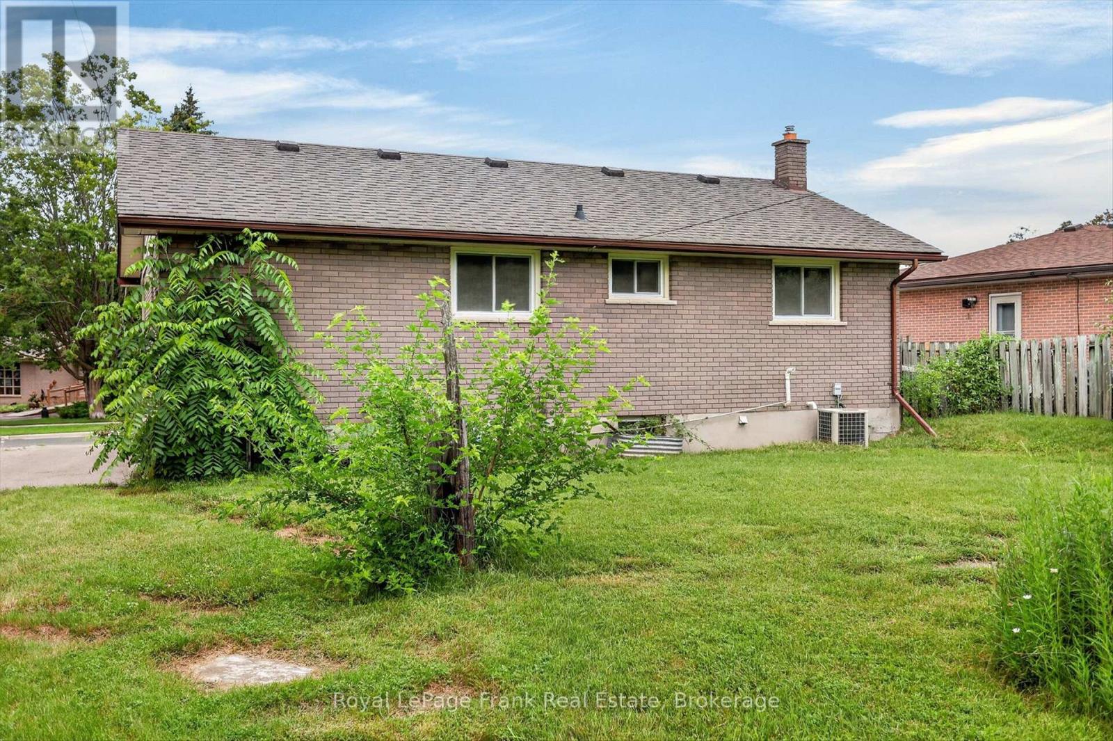 958 St Pauls Street, Peterborough (Northcrest Ward 5), Ontario  K9H 6J6 - Photo 42 - X13536878