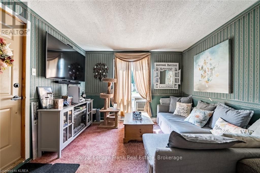 37 Sussex Street N, Kawartha Lakes (Lindsay), Ontario  K9V 4H6 - Photo 22 - X13537964
