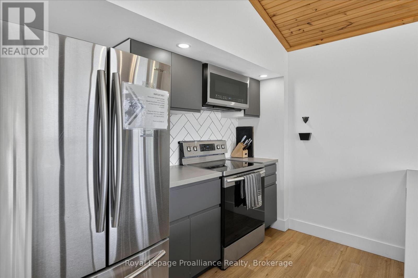 18 Osprey Road, Kawartha Lakes (Emily), Ontario  K9V 4R5 - Photo 15 - X13538144