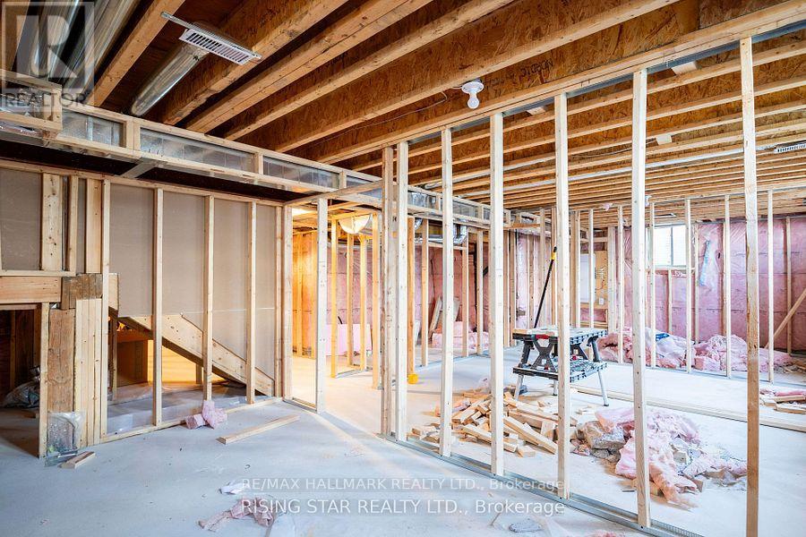29 O'neill Street, Kawartha Lakes (Lindsay), Ontario  K9V 0R4 - Photo 42 - X13538132