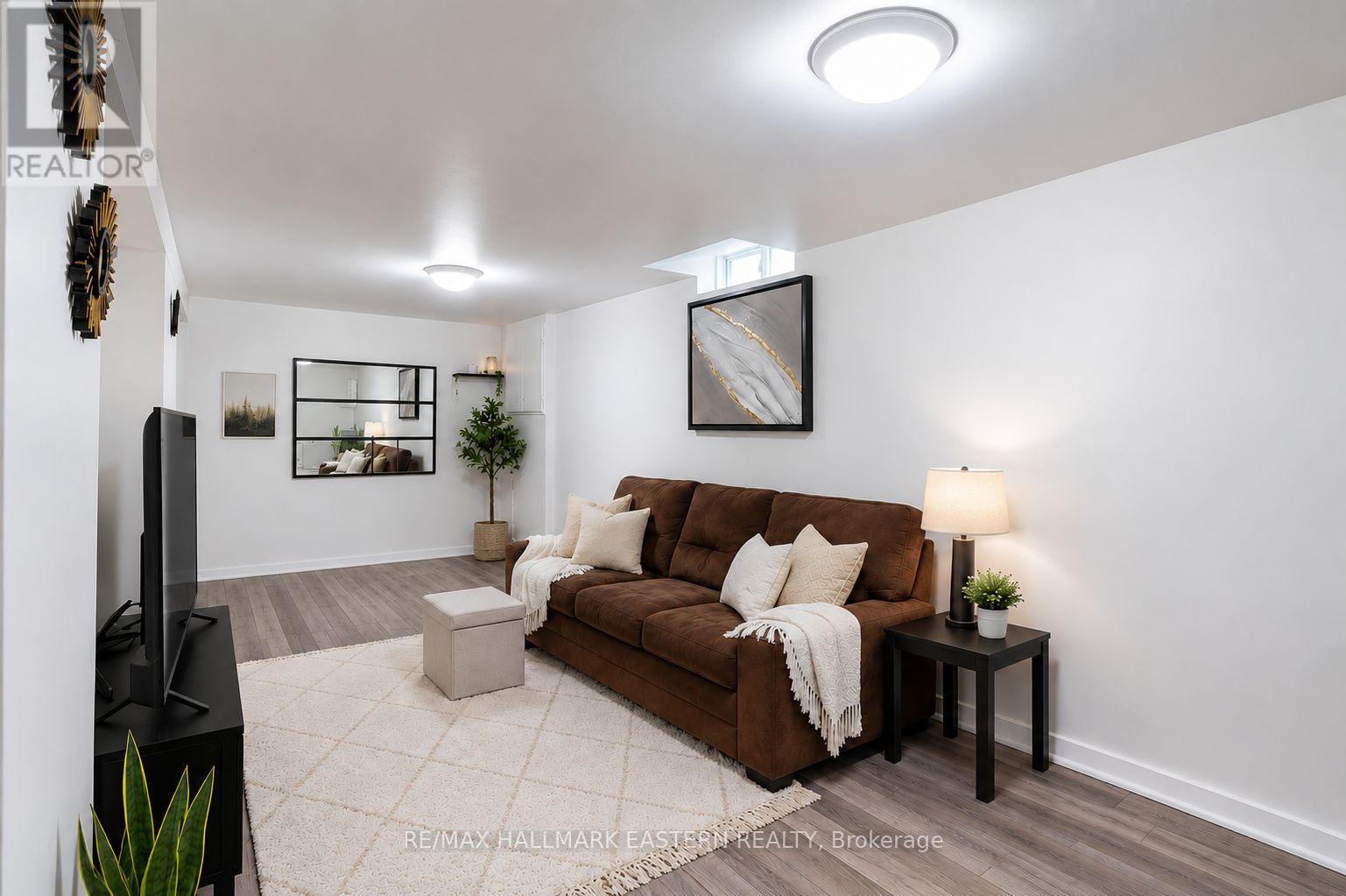 297 Towerhill Road, Peterborough (Northcrest Ward 5), Ontario  K9H 7N1 - Photo 18 - X13538678