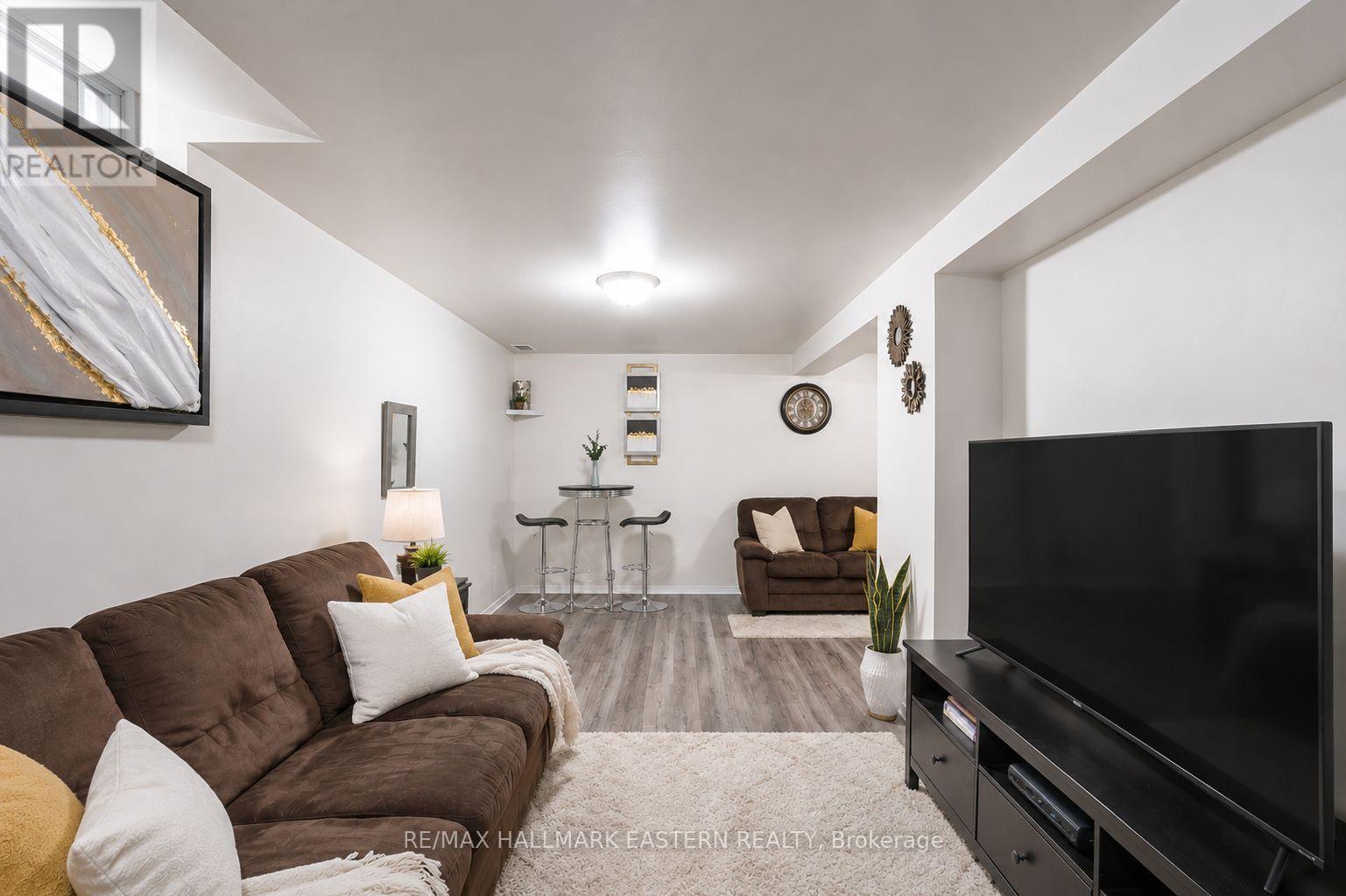 297 Towerhill Road, Peterborough (Northcrest Ward 5), Ontario  K9H 7N1 - Photo 19 - X13538678