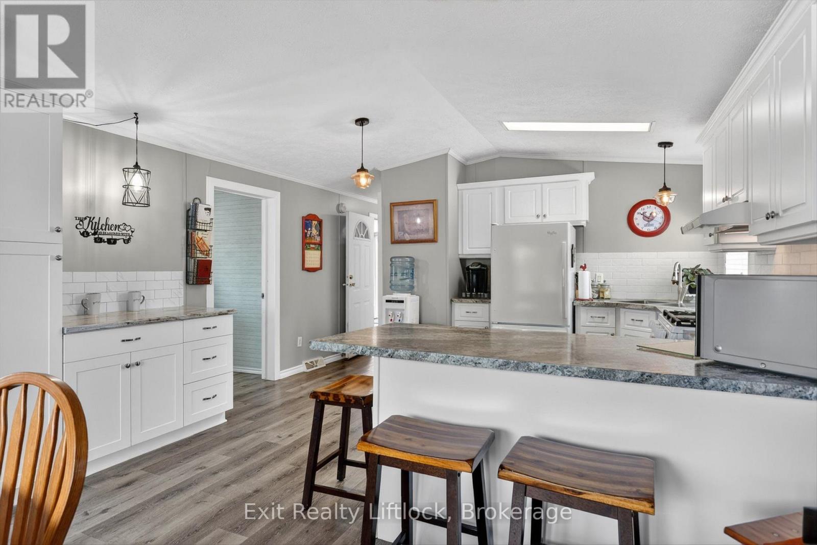 9 Poplar Drive, Otonabee-South Monaghan, Ontario  K0L 2G0 - Photo 17 - X13539152
