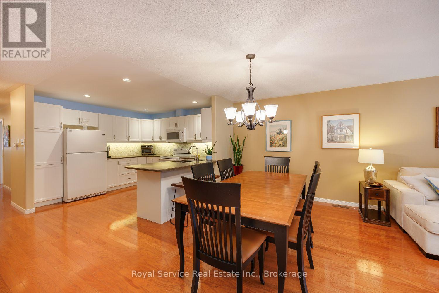 6 - 877 Wentworth Street, Peterborough (Otonabee Ward 1), Ontario  K9J 8R7 - Photo 12 - X13541642