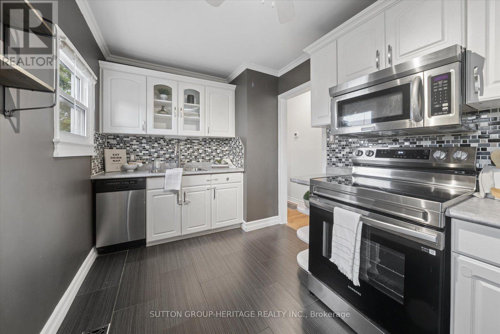 651 Mckellar Street, Peterborough (Otonabee Ward 1), Ontario  K9J 1R4 - Photo 12 - X13542460