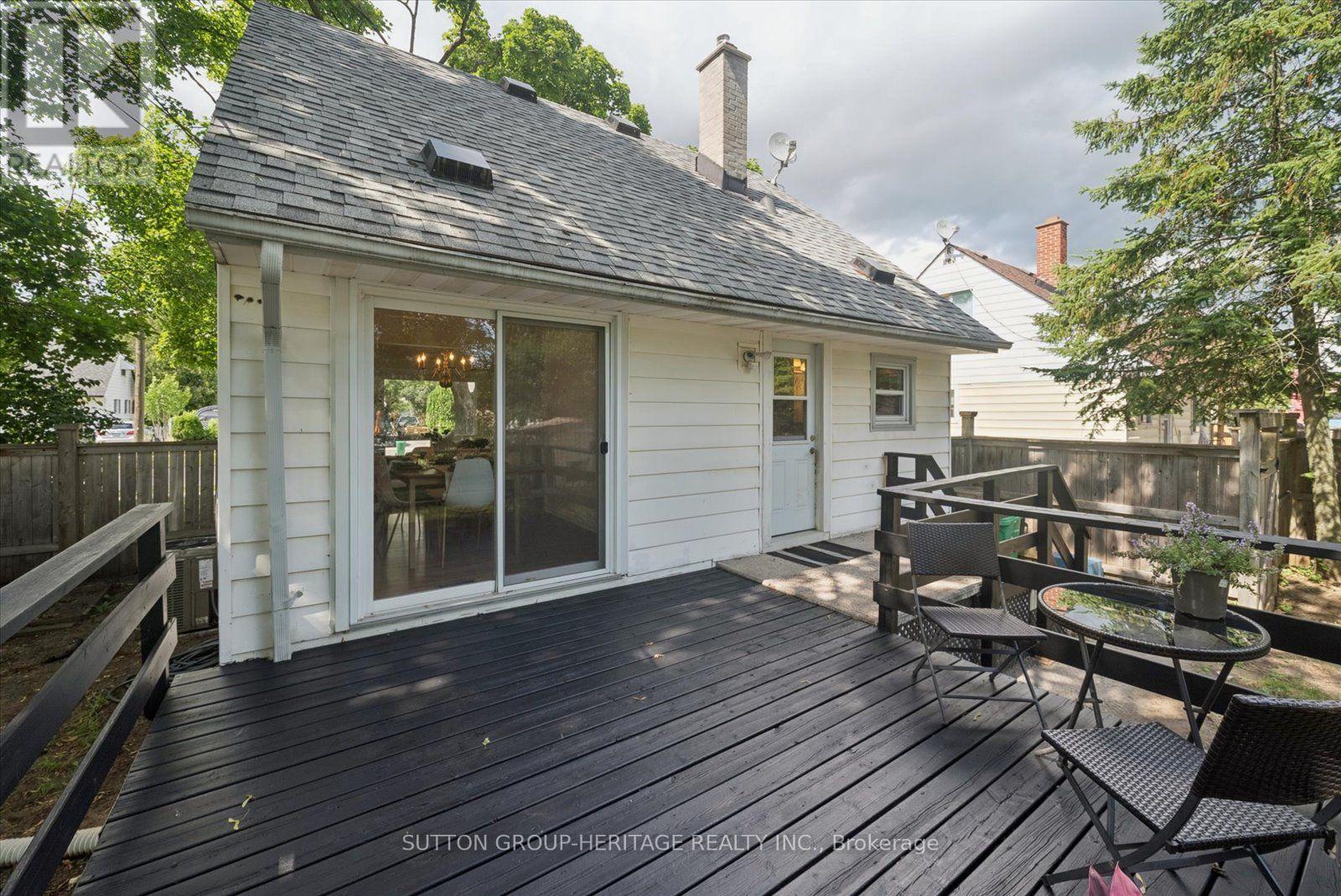 651 Mckellar Street, Peterborough (Otonabee Ward 1), Ontario  K9J 1R4 - Photo 31 - X13542460