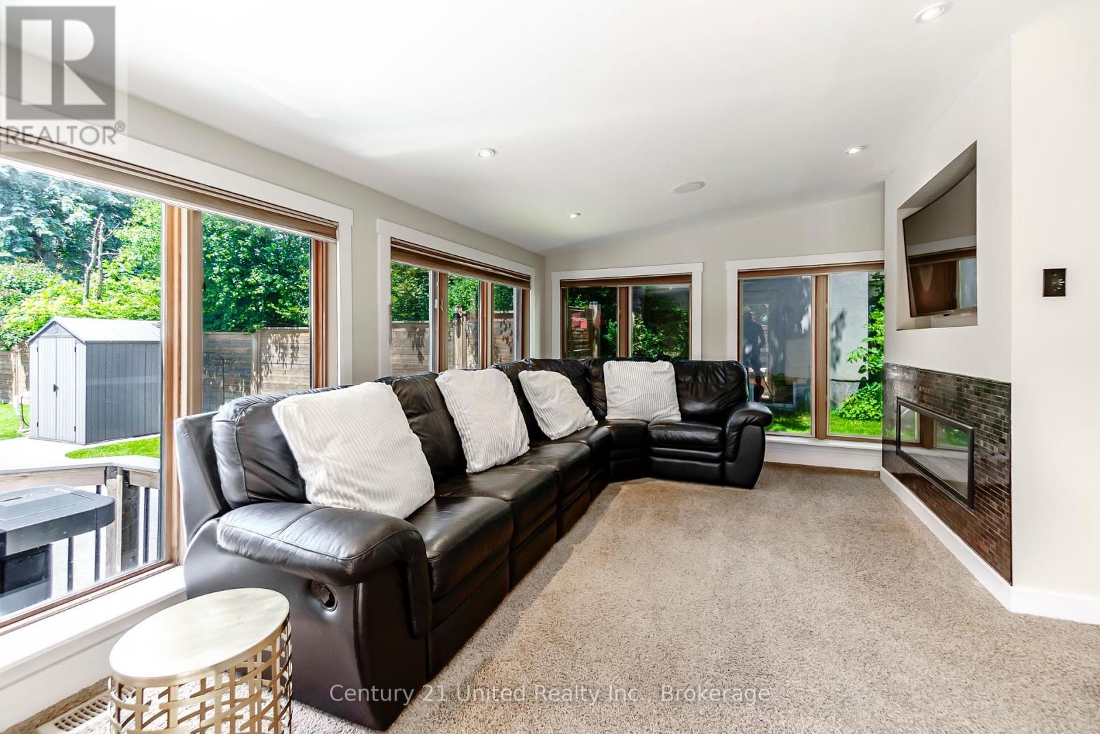 33 Oakwood Crescent, Peterborough (Monaghan Ward 2), Ontario  K9J 1N2 - Photo 19 - X13542648