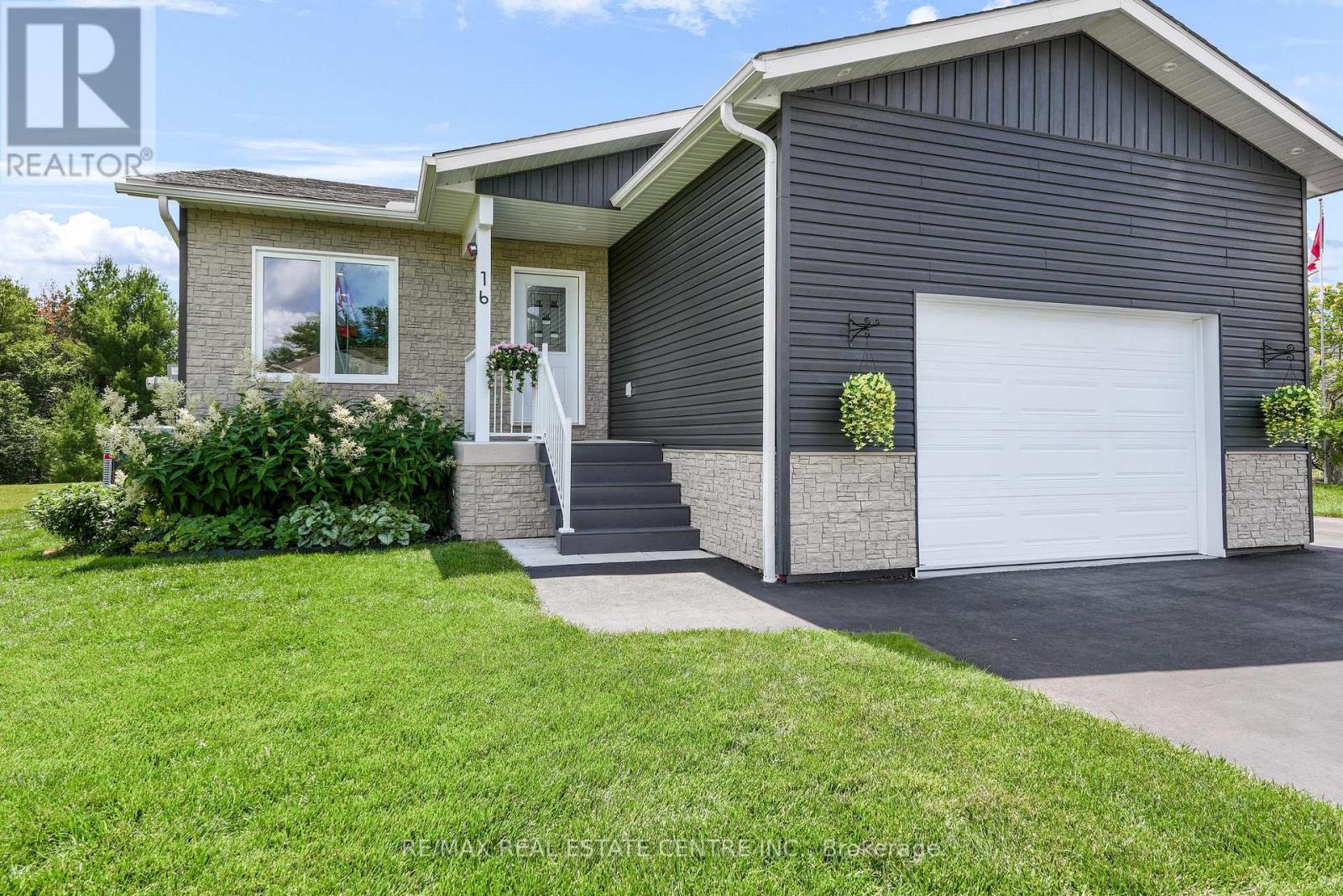 16 Williams Drive, Bancroft (Bancroft Ward), Ontario  K0L 1C0 - Photo 2 - X13543444