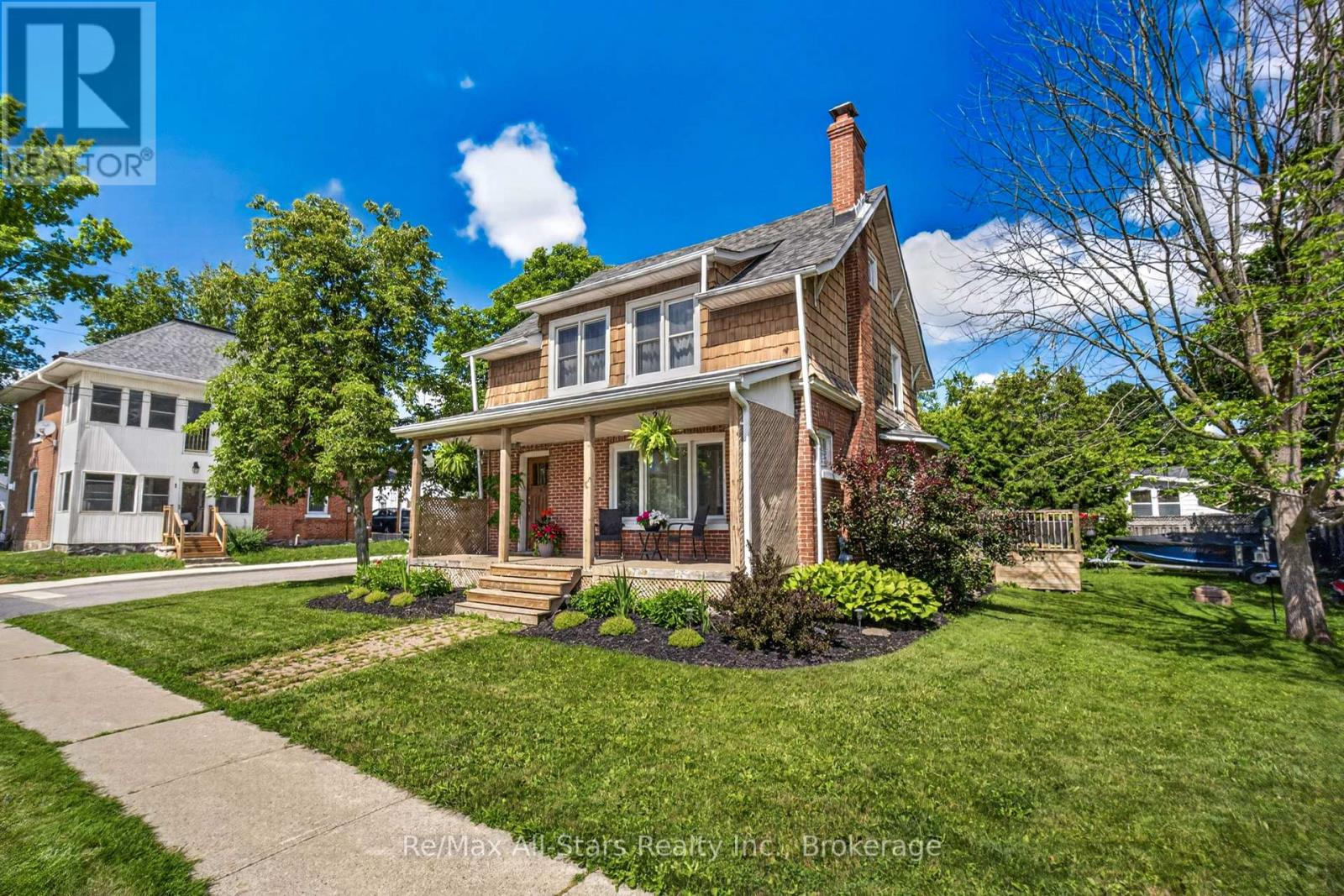 18 Sturgeon Road N, Kawartha Lakes (Omemee), Ontario  K0L 2W0 - Photo 2 - X13543626
