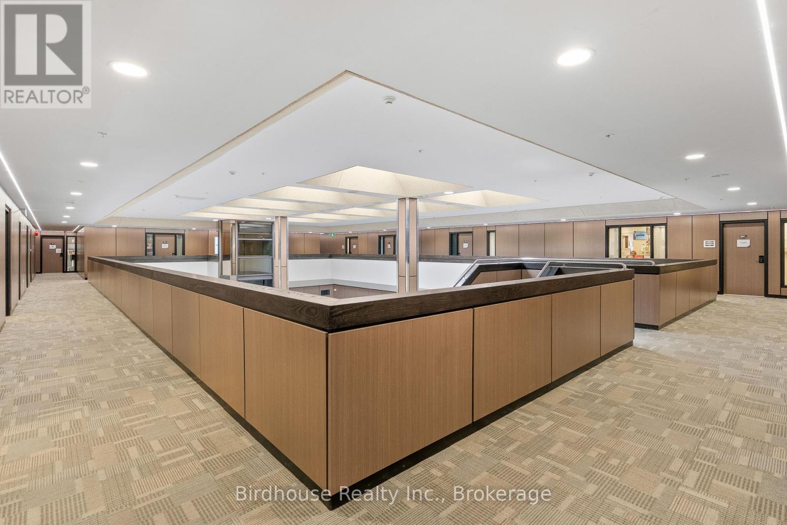 217 - 189 Kent Street W, Kawartha Lakes (Lindsay), Ontario  K9V 5Z6 - Photo 15 - X13543672