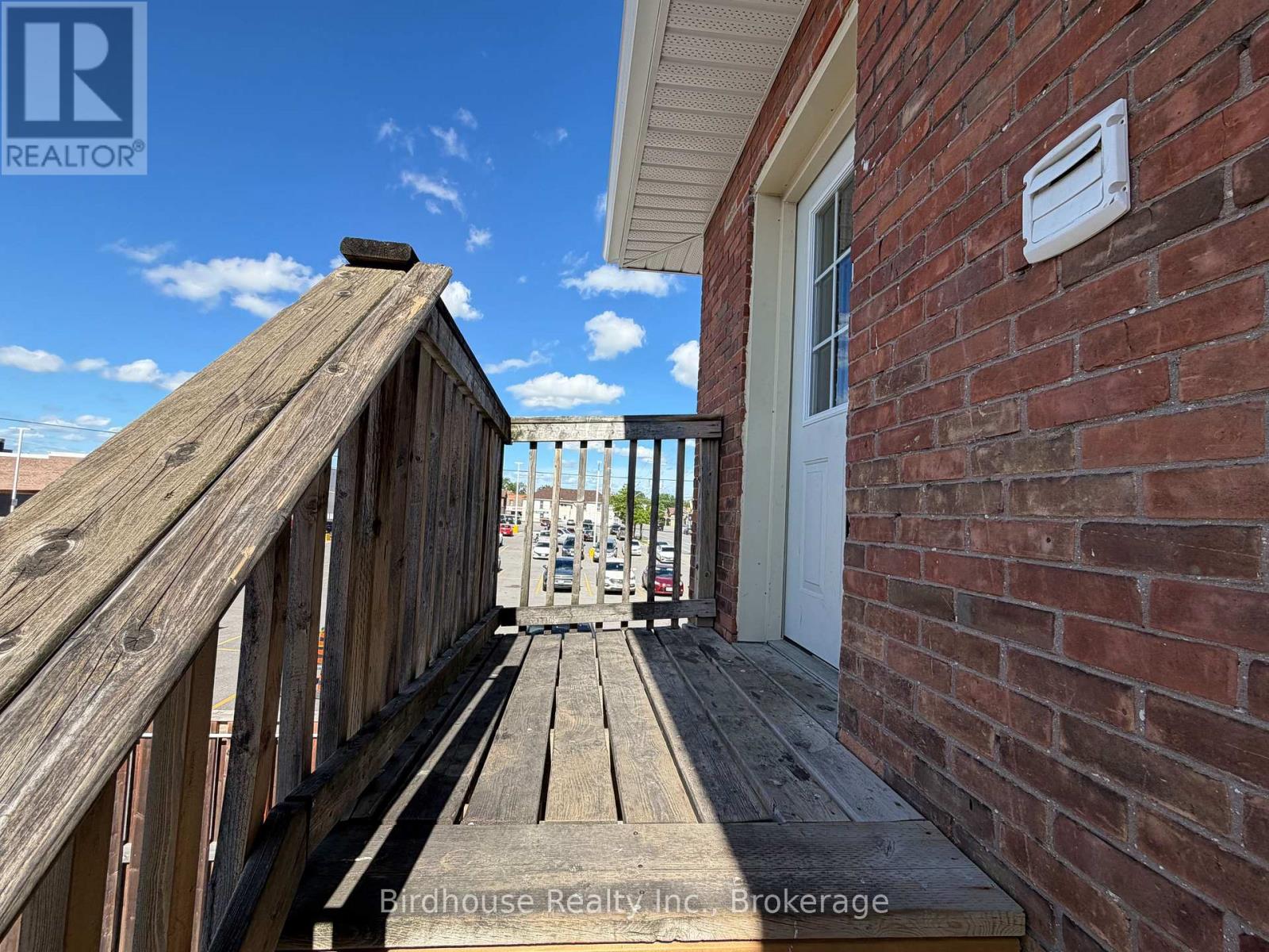 60 Russell Street W, Kawartha Lakes (Lindsay), Ontario  K9V 2W9 - Photo 10 - X13544788