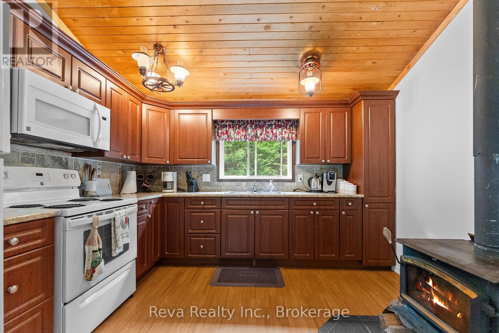 A & B - 464 Mooney Road, Hastings Highlands (Monteagle Ward), Ontario  K0L 1C0 - Photo 32 - X13546378