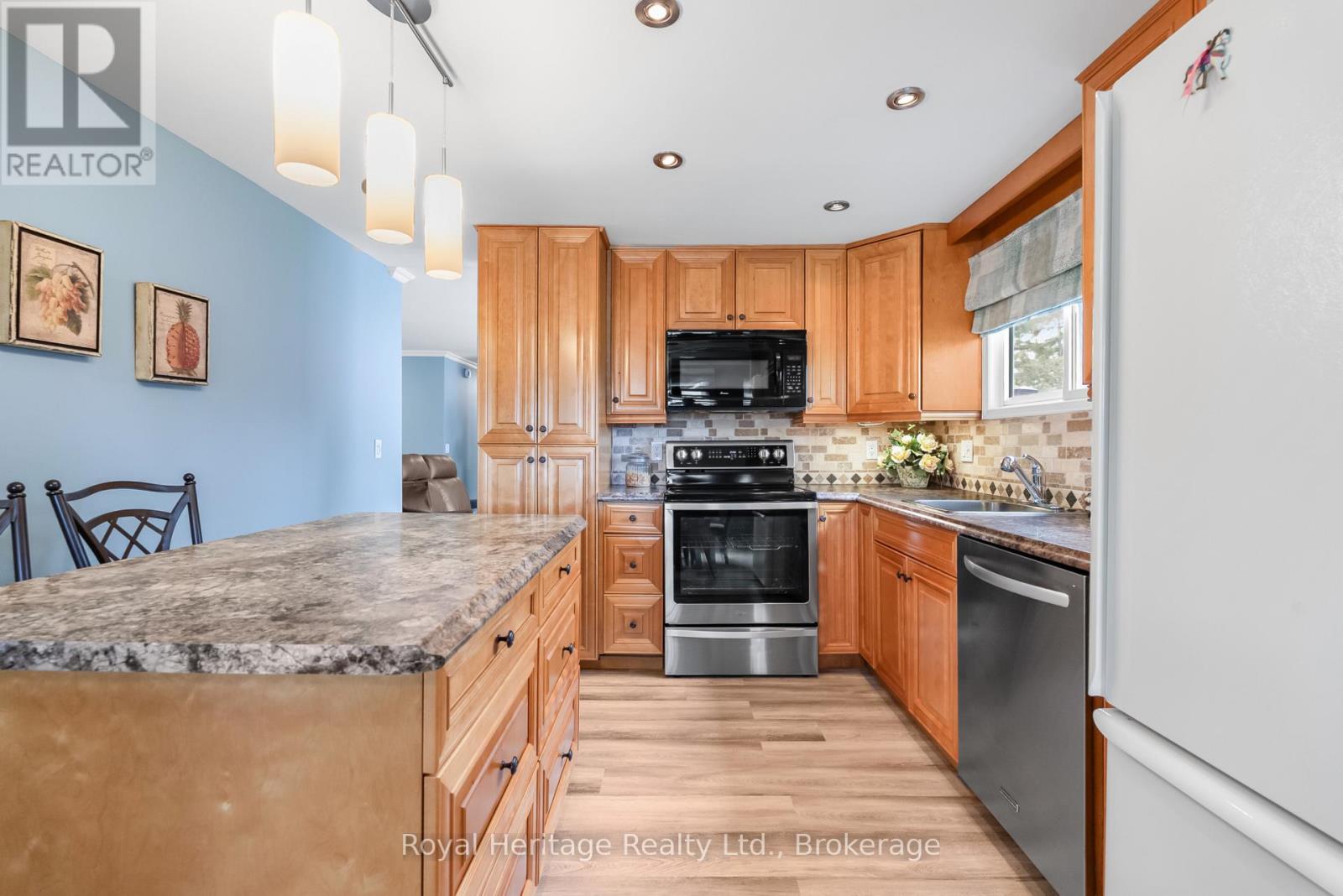 3 Macal Drive, Kawartha Lakes (Fenelon), Ontario  K9V 0H5 - Photo 7 - X13547162