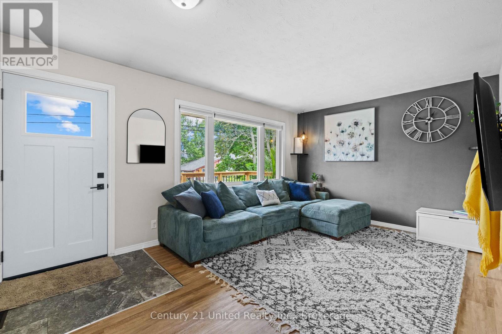 107 Strickland Street, Selwyn, Ontario  K0L 2H0 - Photo 2 - X13547572
