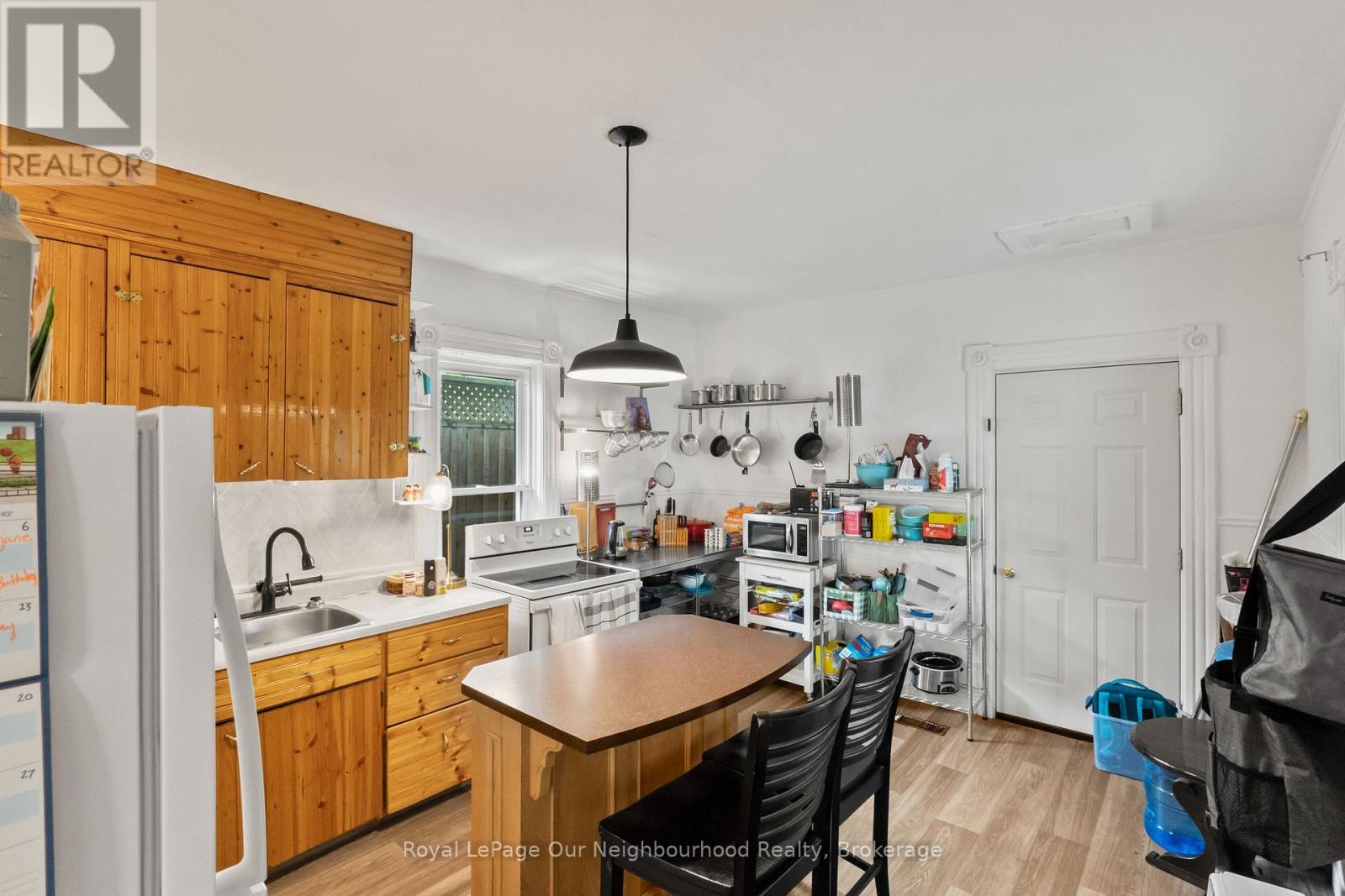 260 Westcott Street, Peterborough (Town Ward 3), Ontario  K9J 2H1 - Photo 12 - X13549198