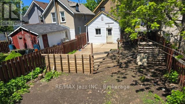 629 Brown Street, Peterborough (Otonabee Ward 1), Ontario  K9J 4K6 - Photo 21 - X13549336