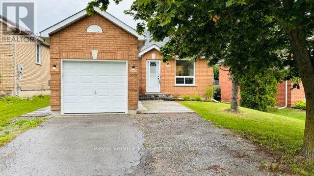 228 Towerhill Road, Peterborough (Northcrest Ward 5), Ontario  K9H 7M8 - Photo 2 - X13549344