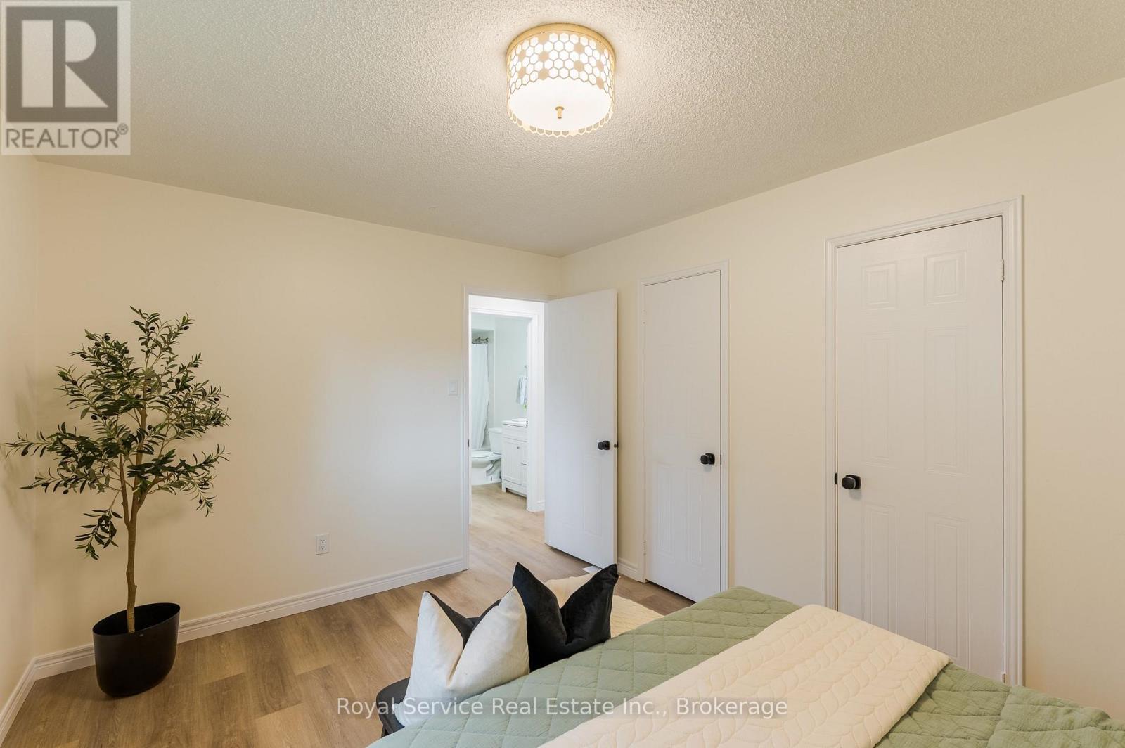 228 Towerhill Road, Peterborough (Northcrest Ward 5), Ontario  K9H 7M8 - Photo 25 - X13549344