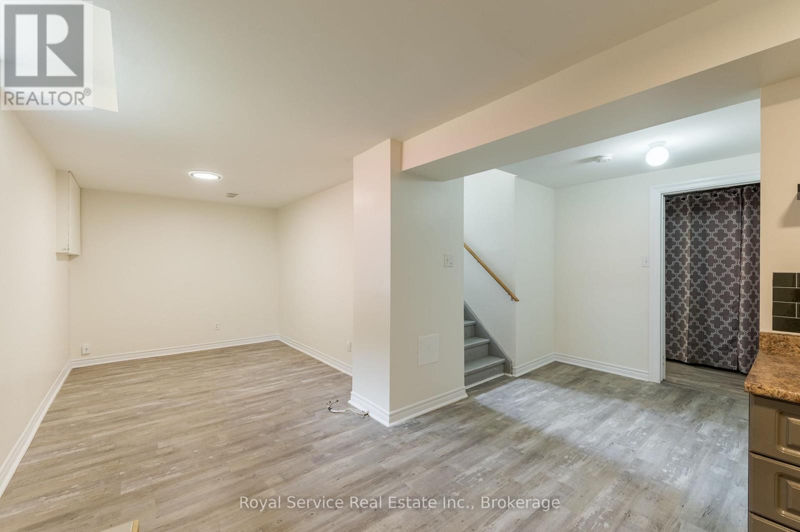228 Towerhill Road, Peterborough (Northcrest Ward 5), Ontario  K9H 7M8 - Photo 30 - X13549344