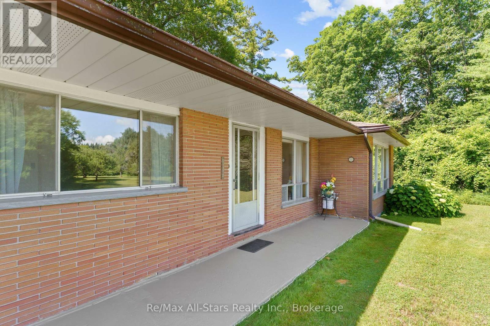 6035 Ganaraska Road, Port Hope, Ontario  L0A 1B0 - Photo 4 - X13550206