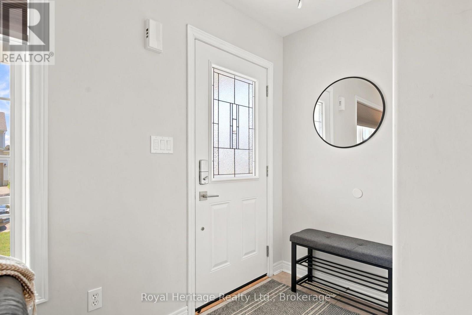 20 Fallingbrook Crescent, Kawartha Lakes (Lindsay), Ontario  K9V 0B3 - Photo 5 - X13552574