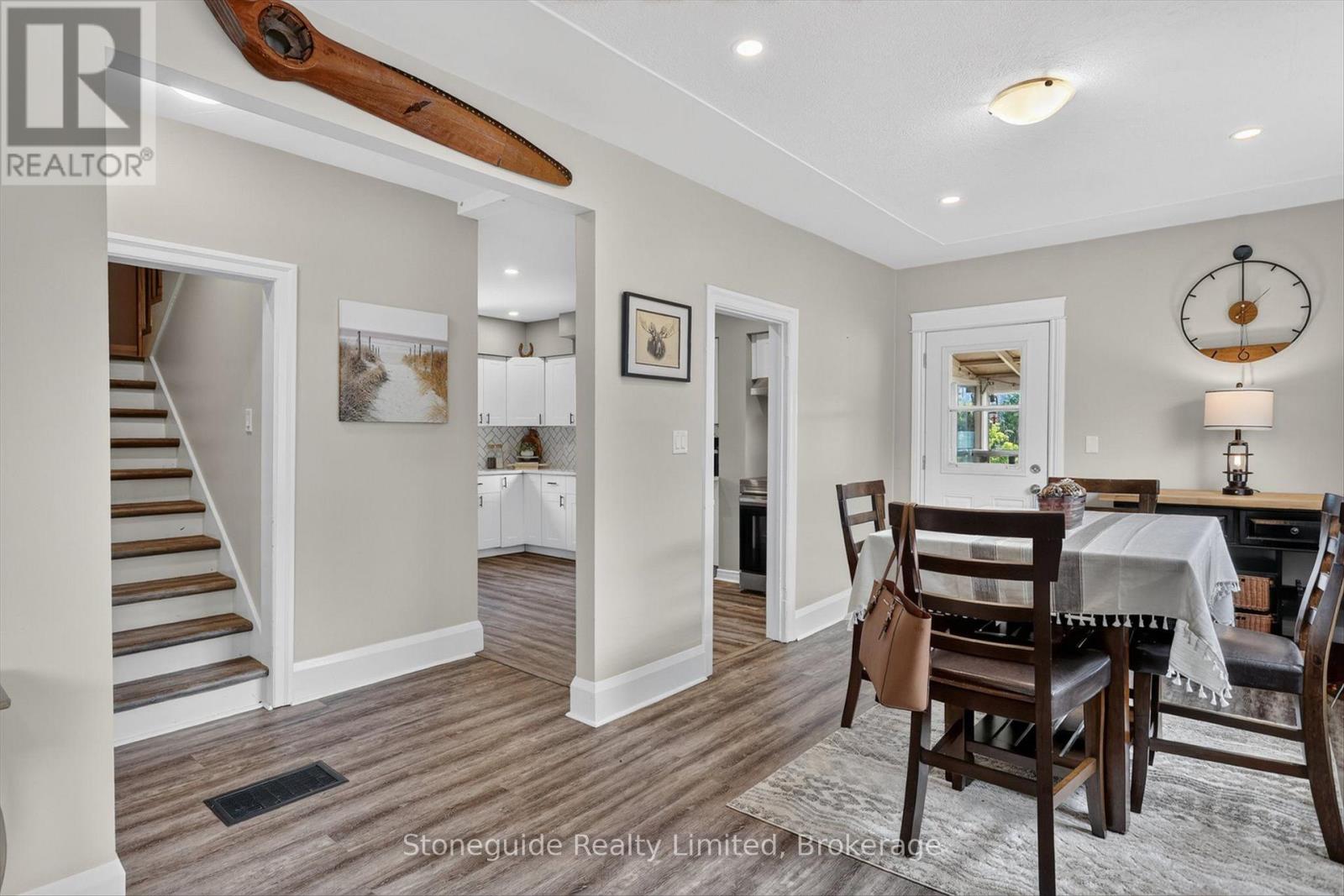 565 Riverside Drive, Peterborough (Otonabee Ward 1), Ontario  K9J 3Y9 - Photo 11 - X13553436