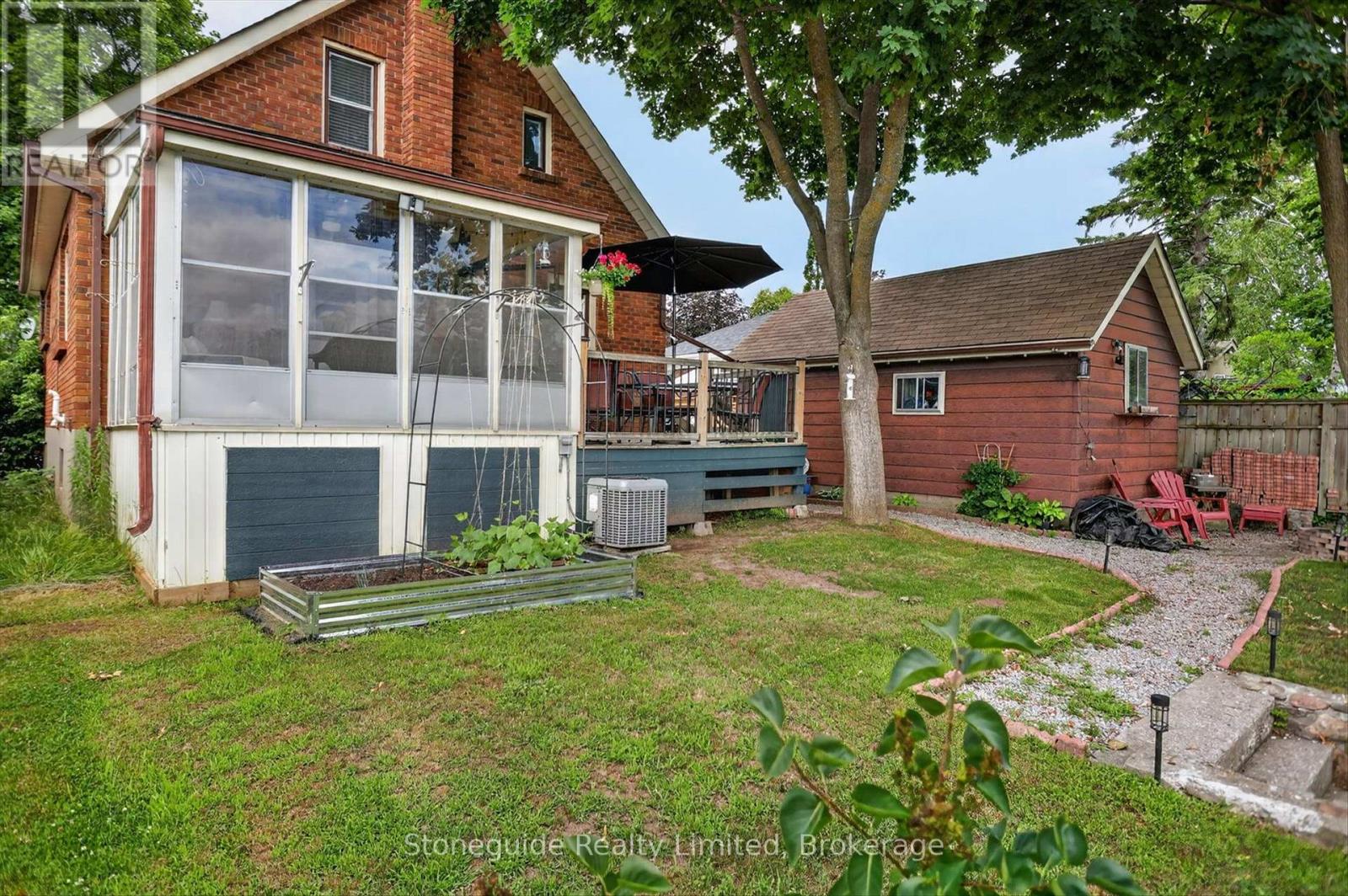 565 Riverside Drive, Peterborough (Otonabee Ward 1), Ontario  K9J 3Y9 - Photo 38 - X13553436