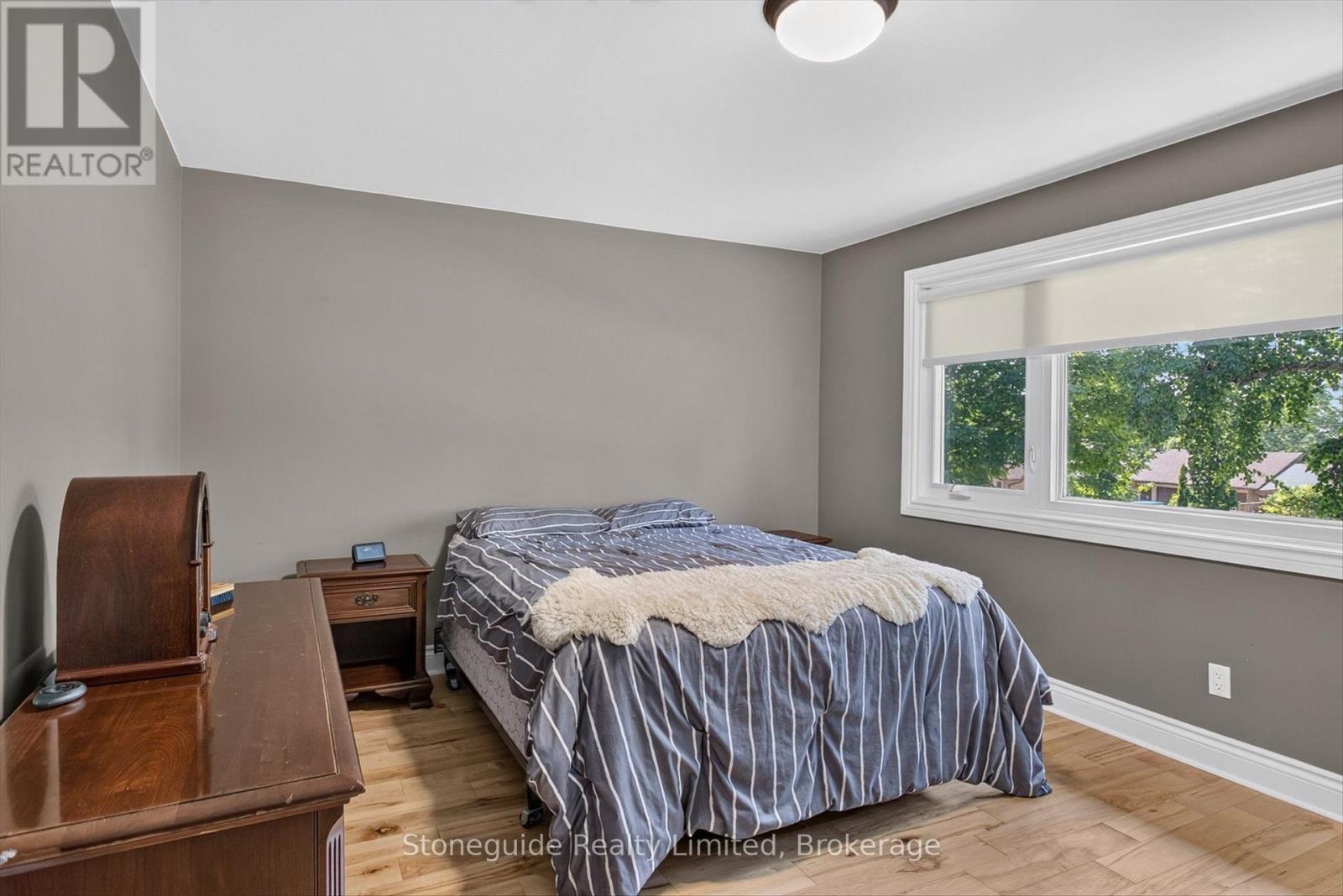 702 Walkerfield Avenue, Peterborough (Town Ward 3), Ontario  K9J 4W4 - Photo 21 - X13555874