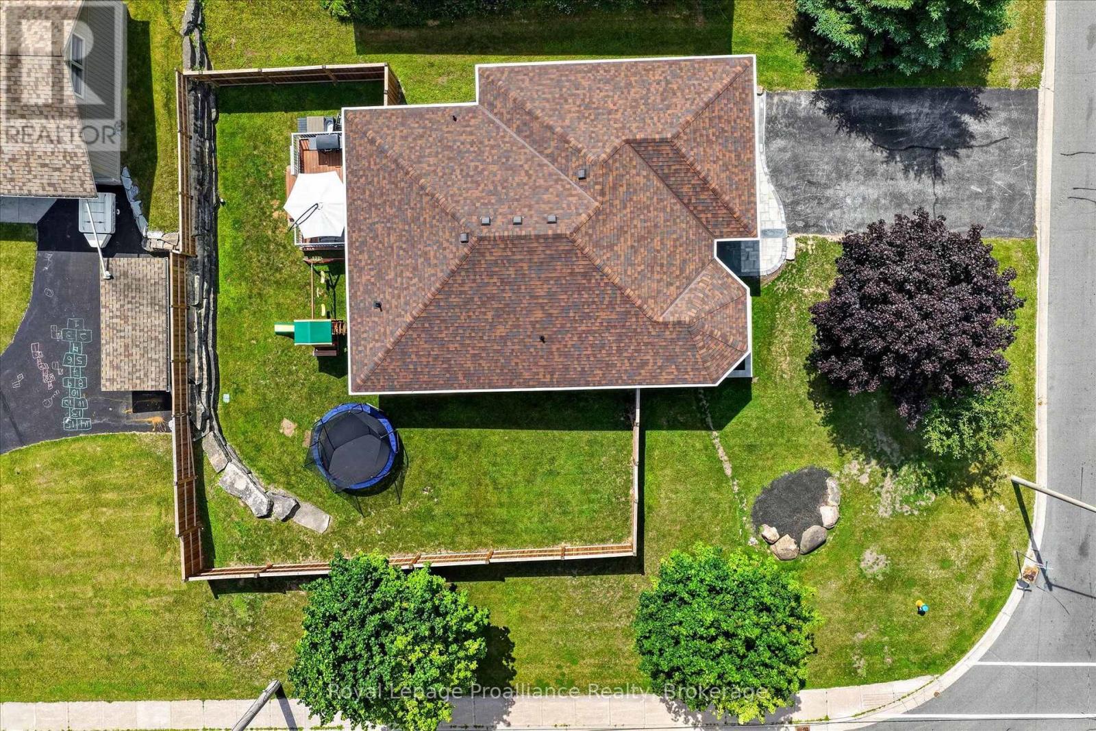 1 Fortye Gate, Peterborough (Otonabee Ward 1), Ontario  K9K 2E7 - Photo 36 - X13556482