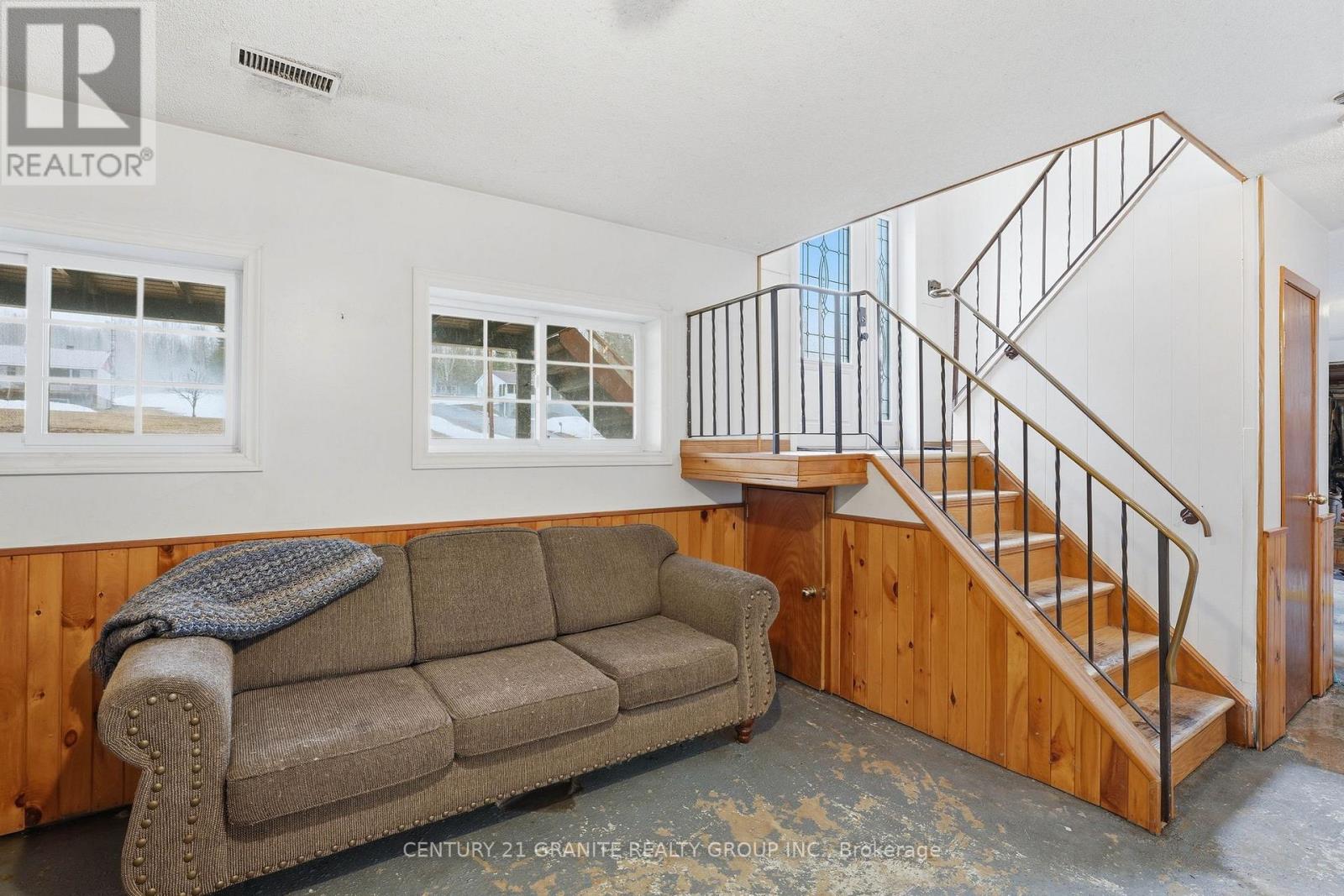 301 Hybla Road, Hastings Highlands (Monteagle Ward), Ontario  K0L 1C0 - Photo 37 - X13556686