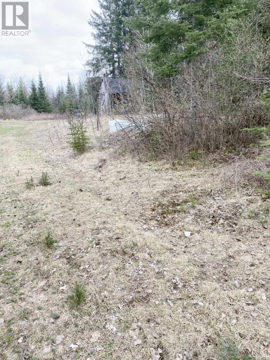 2057 Madawaska Road, Hastings Highlands (Wicklow Ward), Ontario  K0L 2S0 - Photo 5 - X13557356