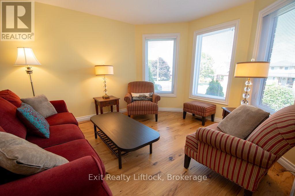 3133 Frances Stewart Road, Peterborough (Ashburnham Ward 4), Ontario  K9H 7L4 - Photo 5 - X13558840