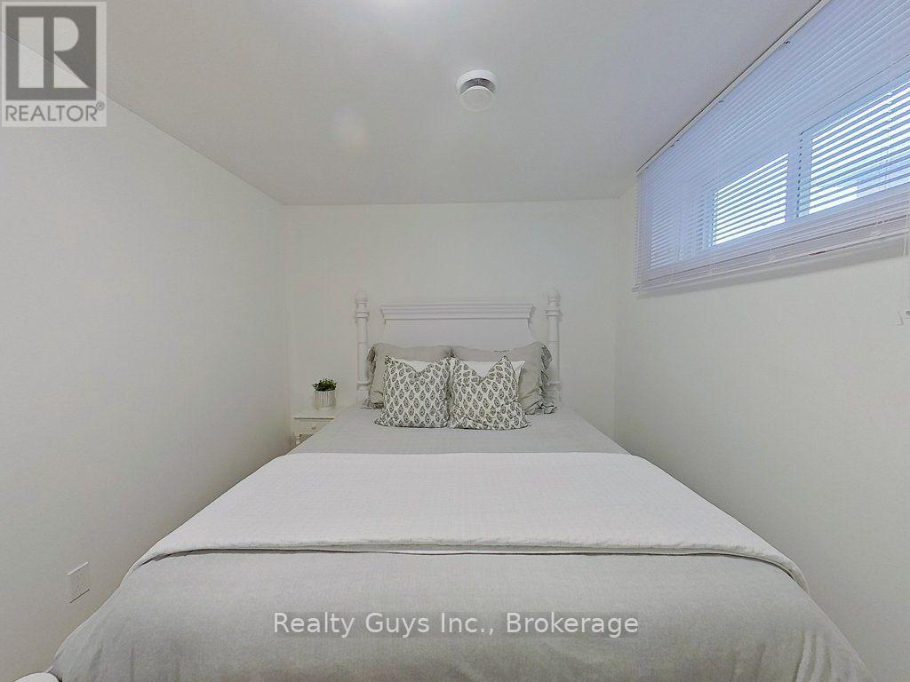 401 Bianco Crescent, Peterborough (Monaghan Ward 2), Ontario  K9K 0A3 - Photo 22 - X13559832
