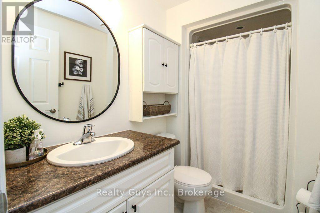 401 Bianco Crescent, Peterborough (Monaghan Ward 2), Ontario  K9K 0A3 - Photo 24 - X13559832