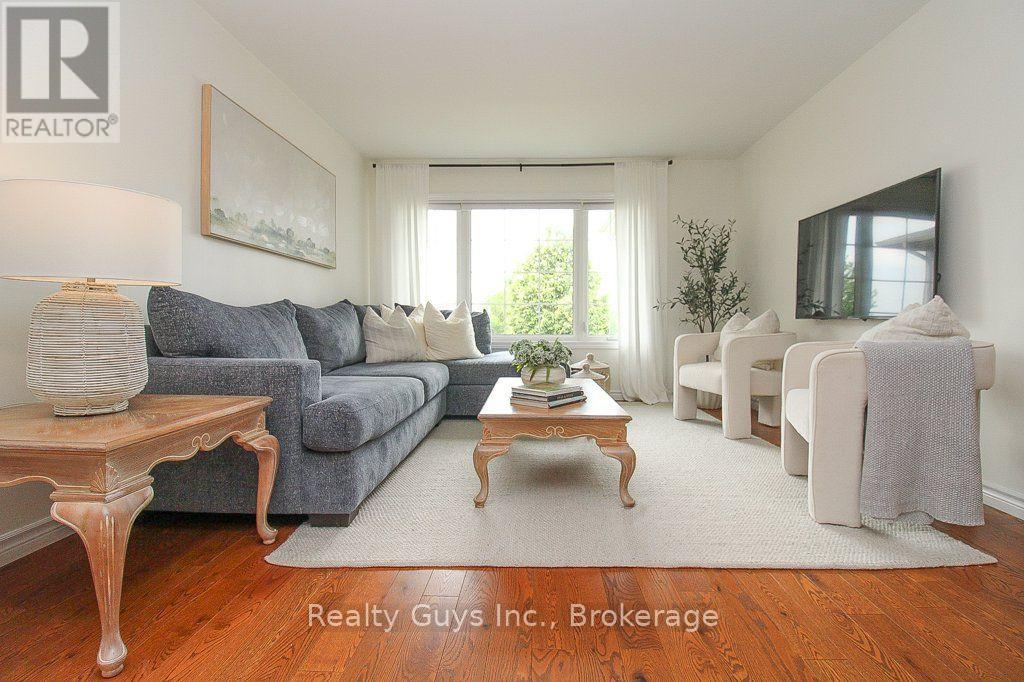 401 Bianco Crescent, Peterborough (Monaghan Ward 2), Ontario  K9K 0A3 - Photo 5 - X13559832