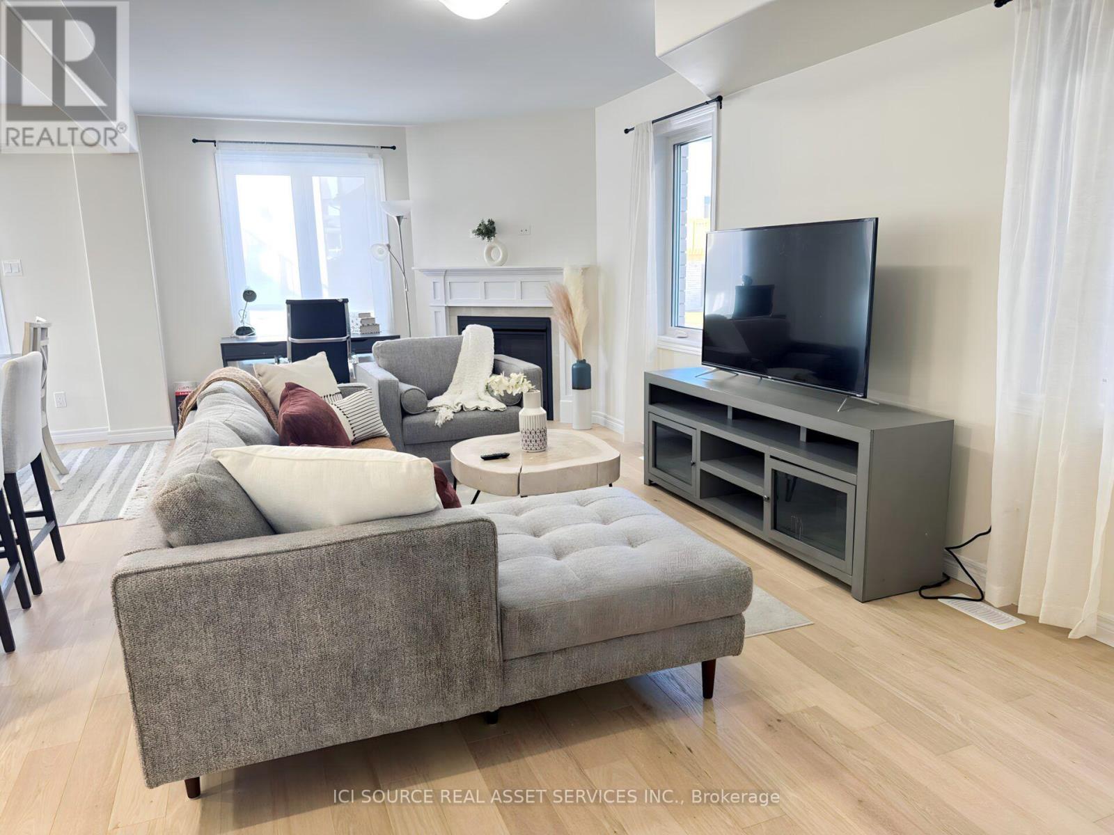 226 O'neil Street, Peterborough (Monaghan Ward 2), Ontario  K9K 0H1 - Photo 6 - X13559924