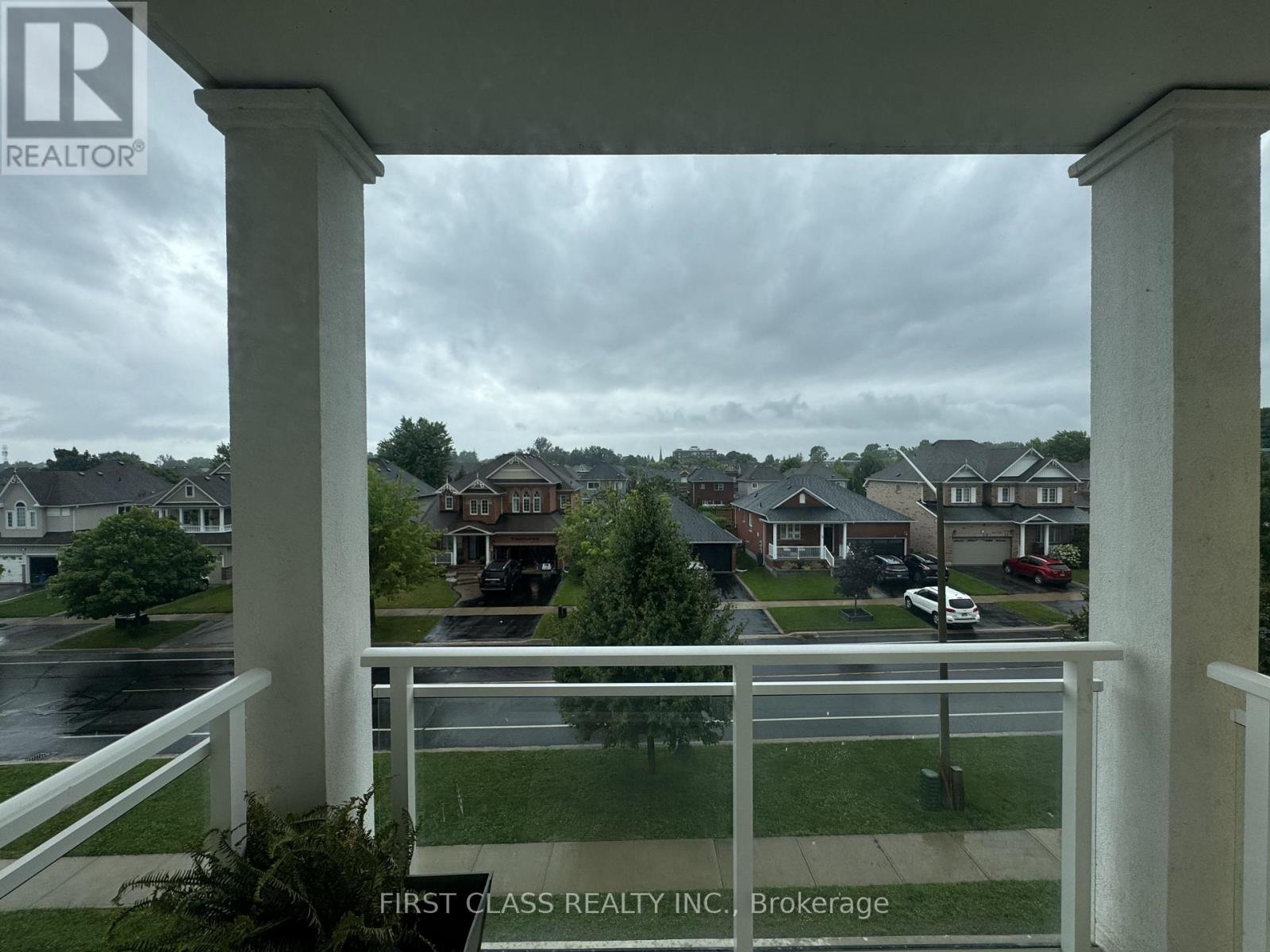 21 Brookhouse Drive, Clarington (Newcastle), Ontario  L1B 0V4 - Photo 8 - E13561092