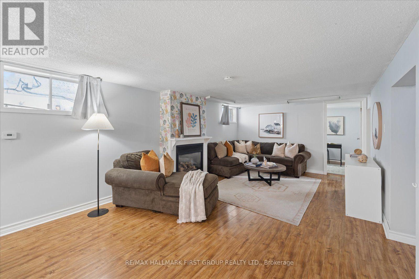 231 Mary Street W, Kawartha Lakes (Lindsay), Ontario  K9V 5K6 - Photo 17 - X13560946