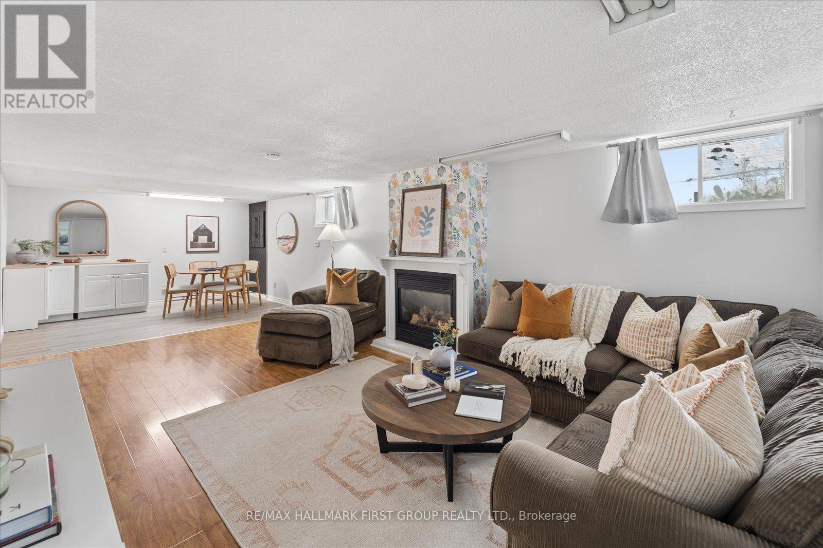 231 Mary Street W, Kawartha Lakes (Lindsay), Ontario  K9V 5K6 - Photo 18 - X13560946