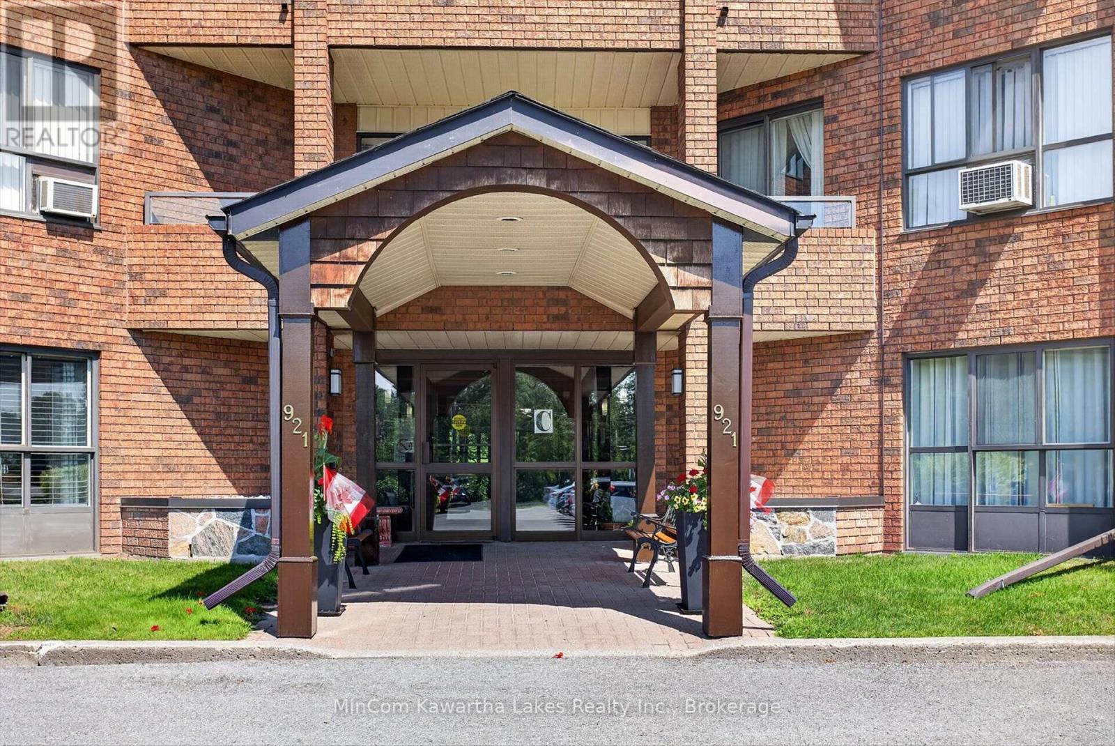 313 - 921 Armour Road, Peterborough (Ashburnham Ward 4), Ontario  K9H 7K5 - Photo 5 - X13561636