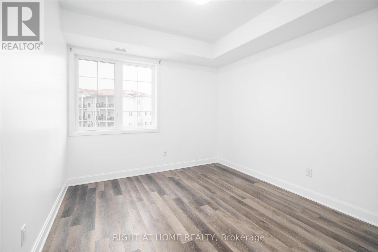 321 - 50 Lakebreeze Drive, Clarington (Newcastle), Ontario  L1B 0V9 - Photo 11 - E13561754