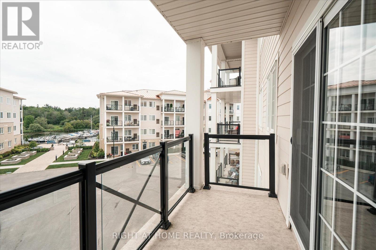 321 - 50 Lakebreeze Drive, Clarington (Newcastle), Ontario  L1B 0V9 - Photo 17 - E13561754