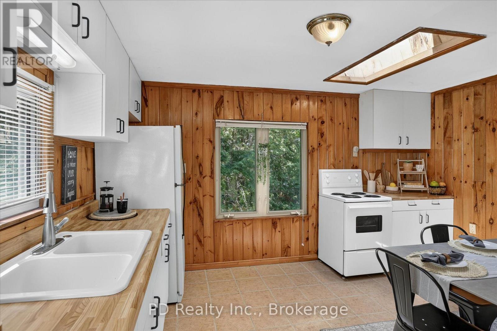 35 Westview Drive, Kawartha Lakes (Emily), Ontario  K0L 2W0 - Photo 12 - X13561846